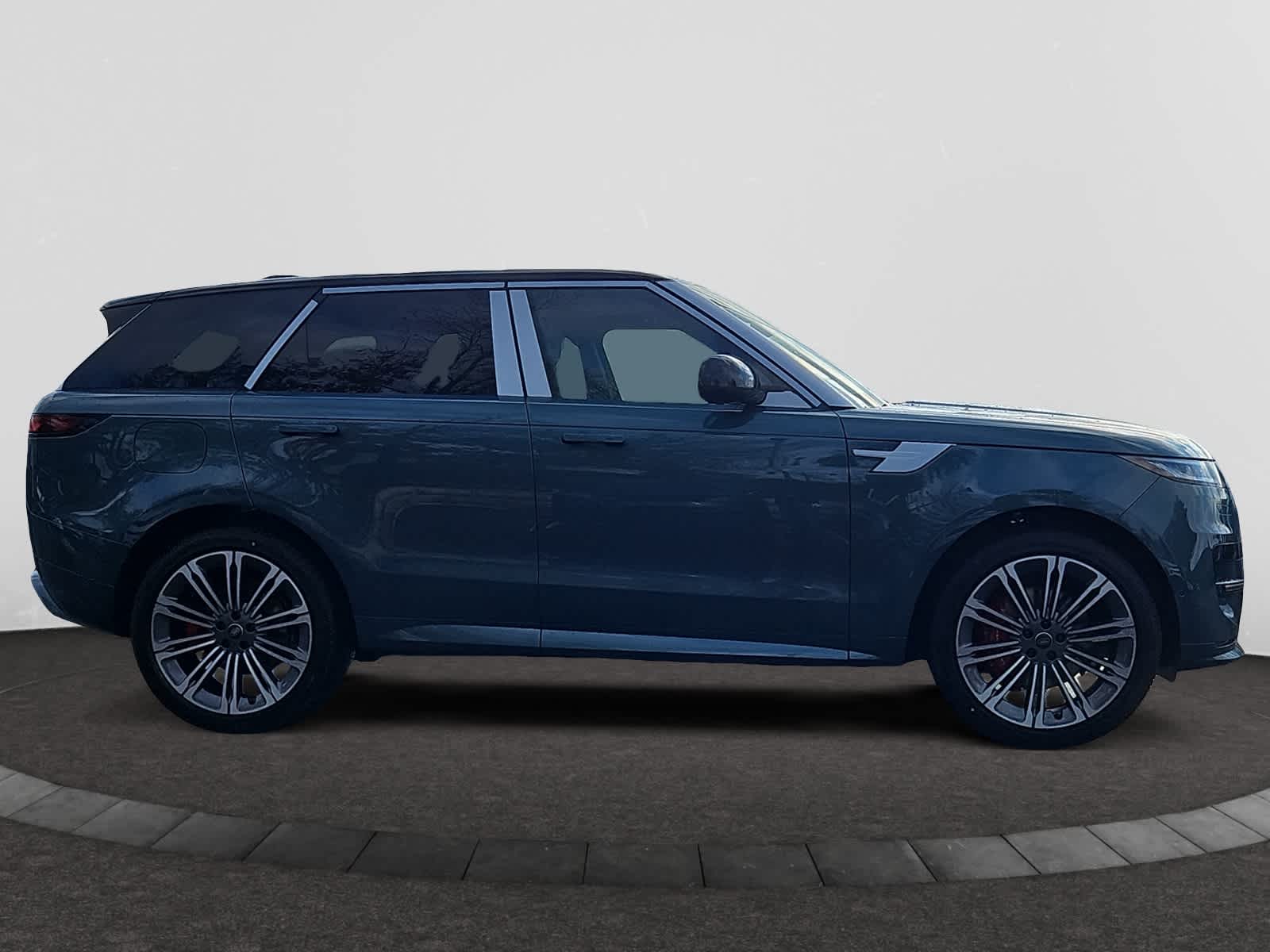 new 2025 Land Rover Range Rover Sport car, priced at $107,335