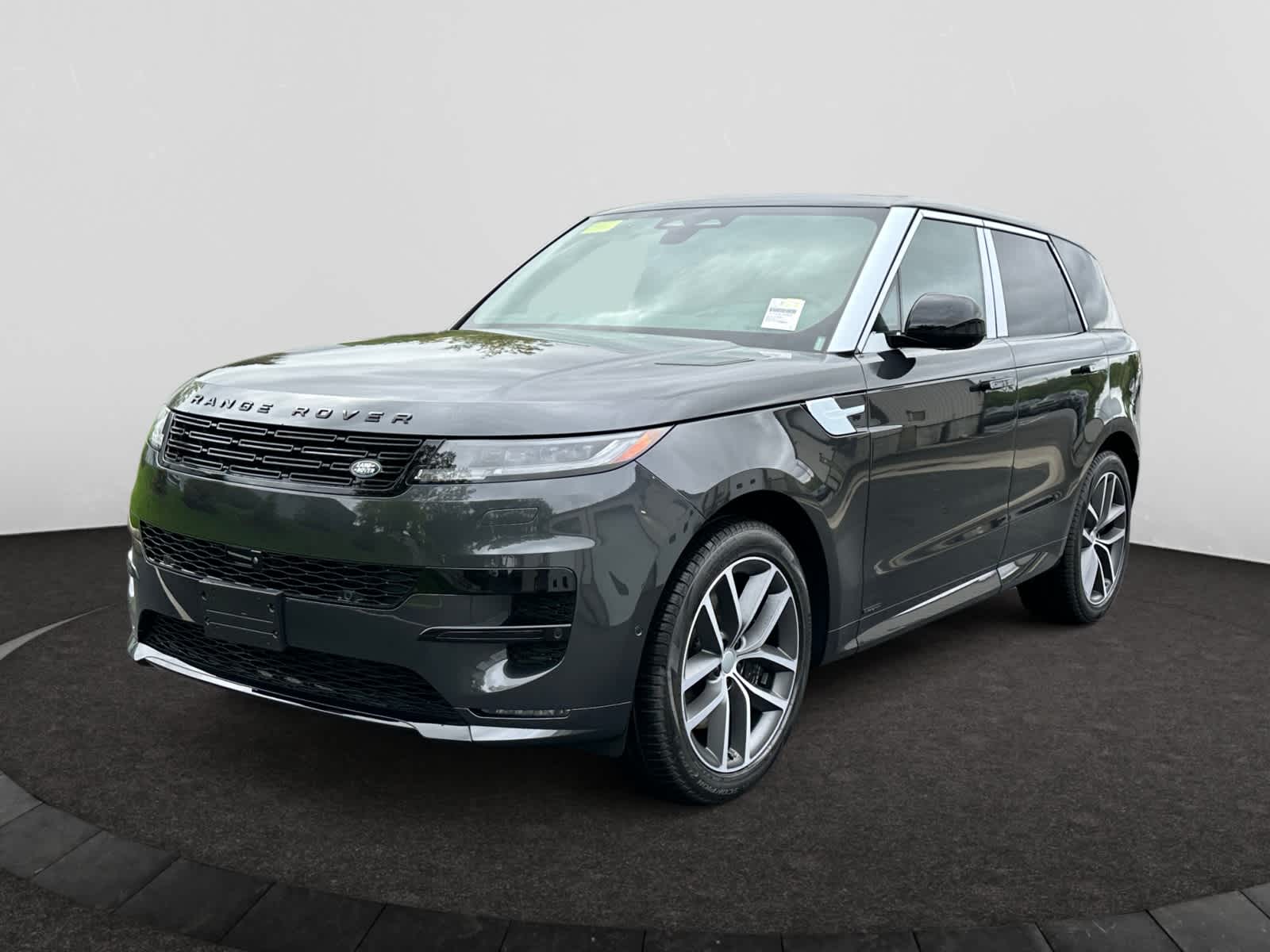 new 2025 Land Rover Range Rover Sport car, priced at $138,025