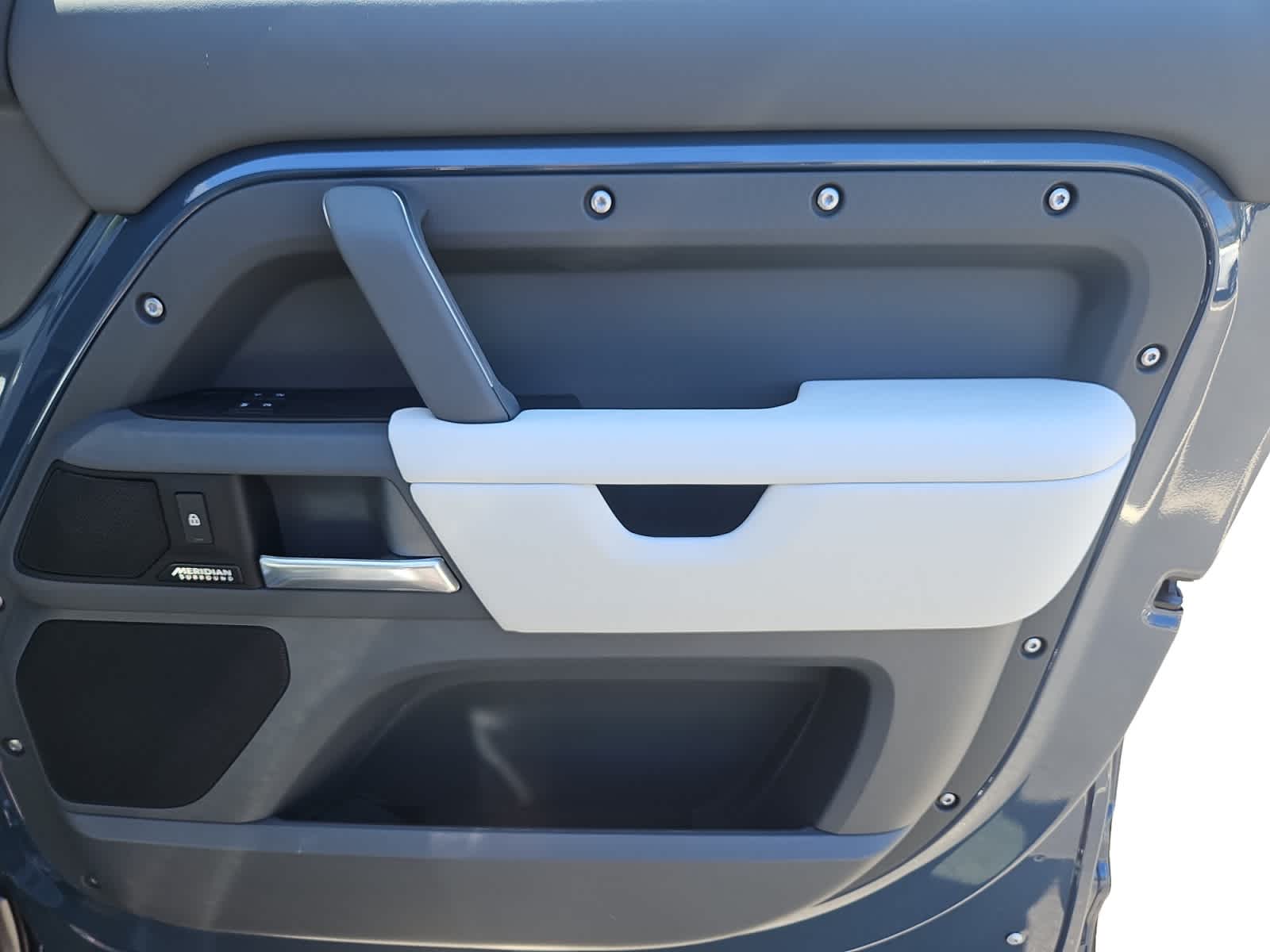 new 2025 Land Rover Defender 110 car, priced at $81,268