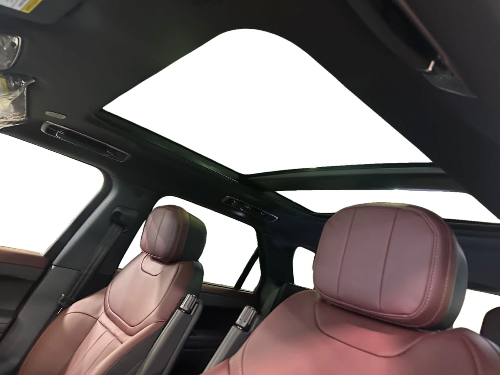 new 2025 Land Rover Range Rover Sport car, priced at $105,765