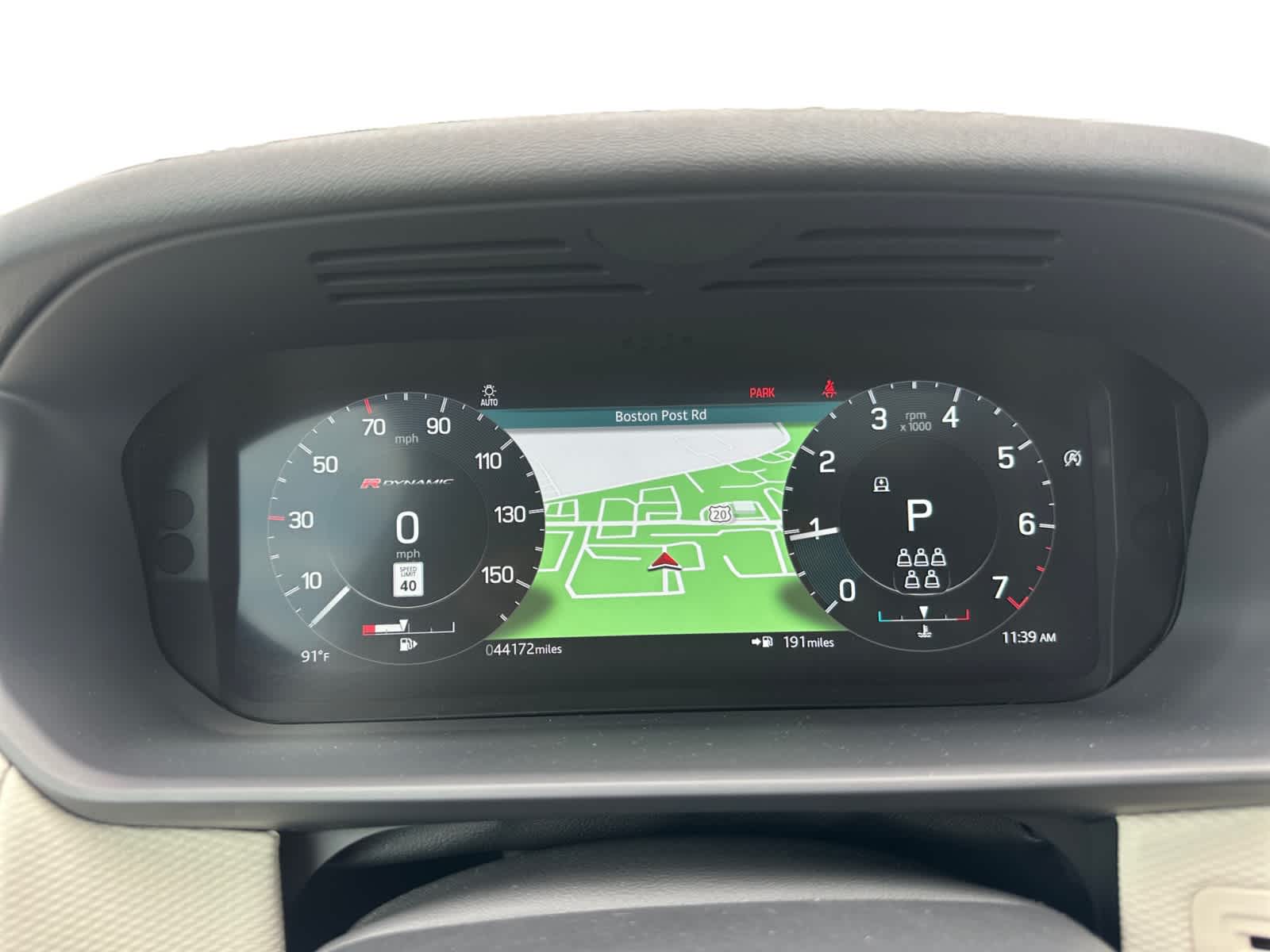 used 2022 Land Rover Discovery car, priced at $37,998
