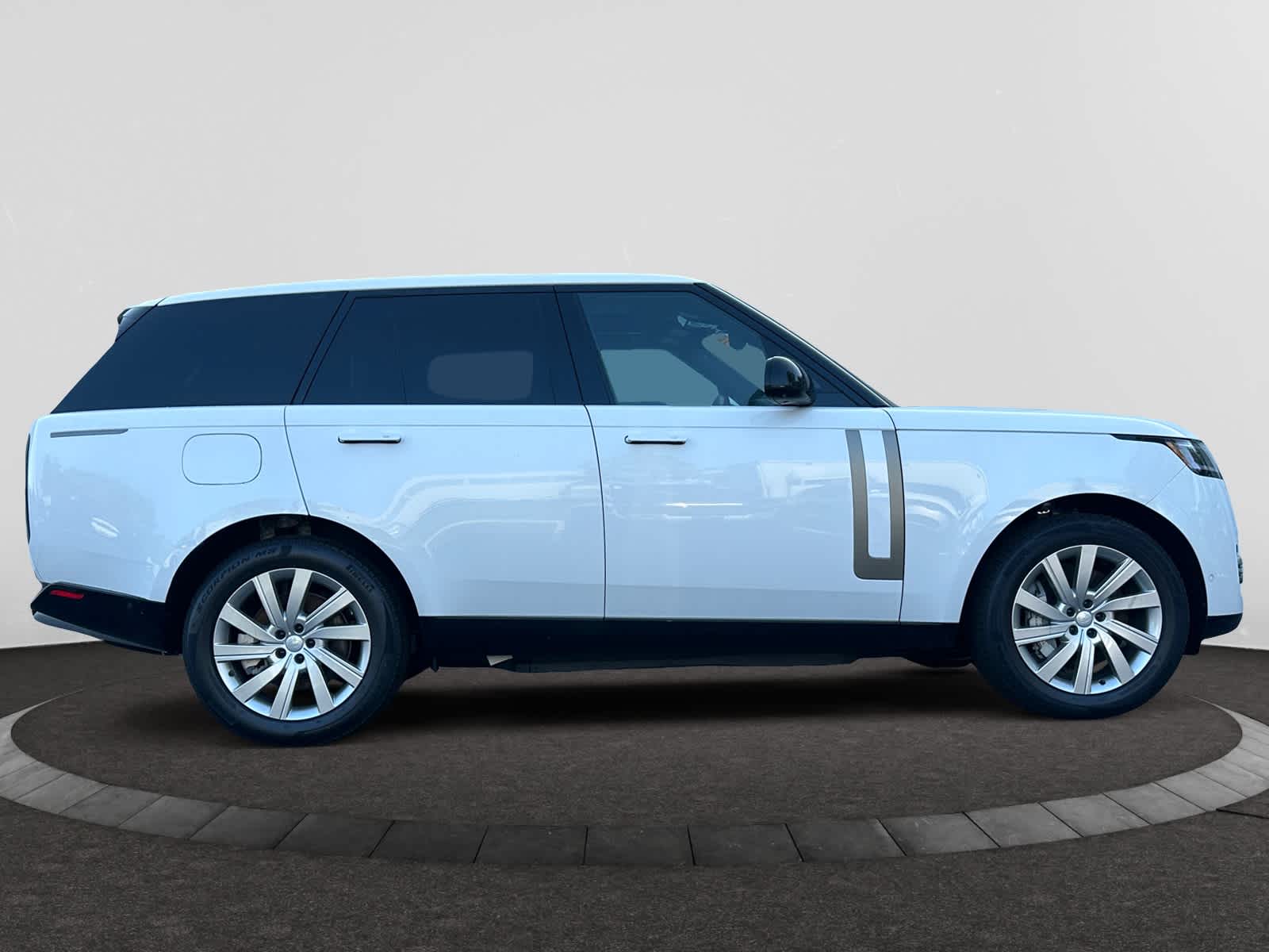 new 2025 Land Rover Range Rover car, priced at $138,860