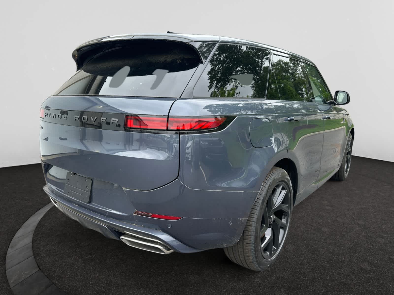 new 2025 Land Rover Range Rover Sport car, priced at $107,945