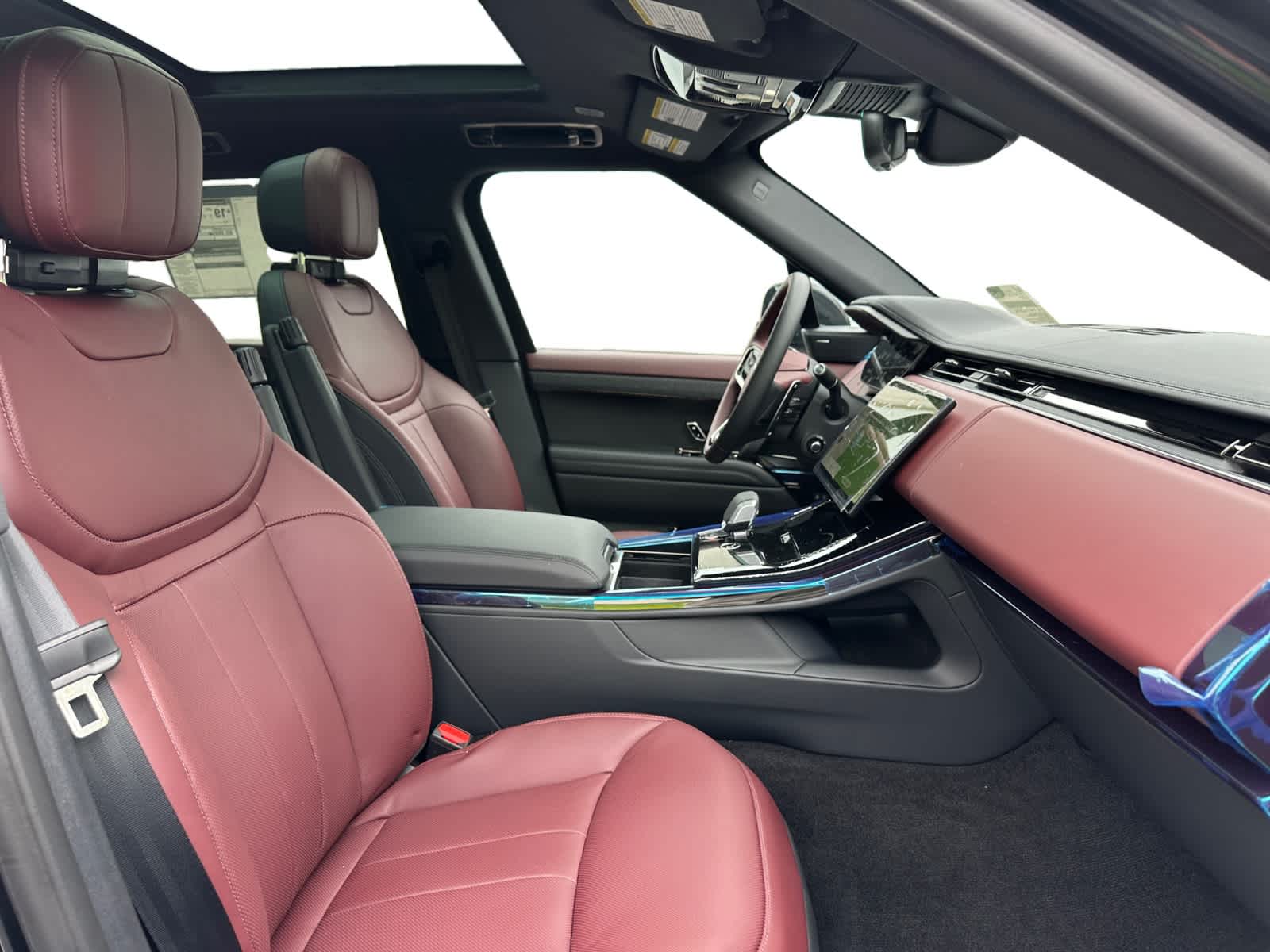 new 2025 Land Rover Range Rover Sport car, priced at $121,905