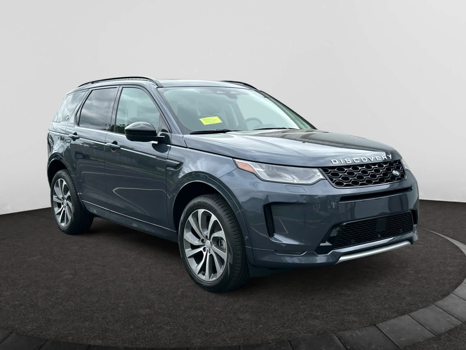 new 2025 Land Rover Discovery Sport car, priced at $55,458