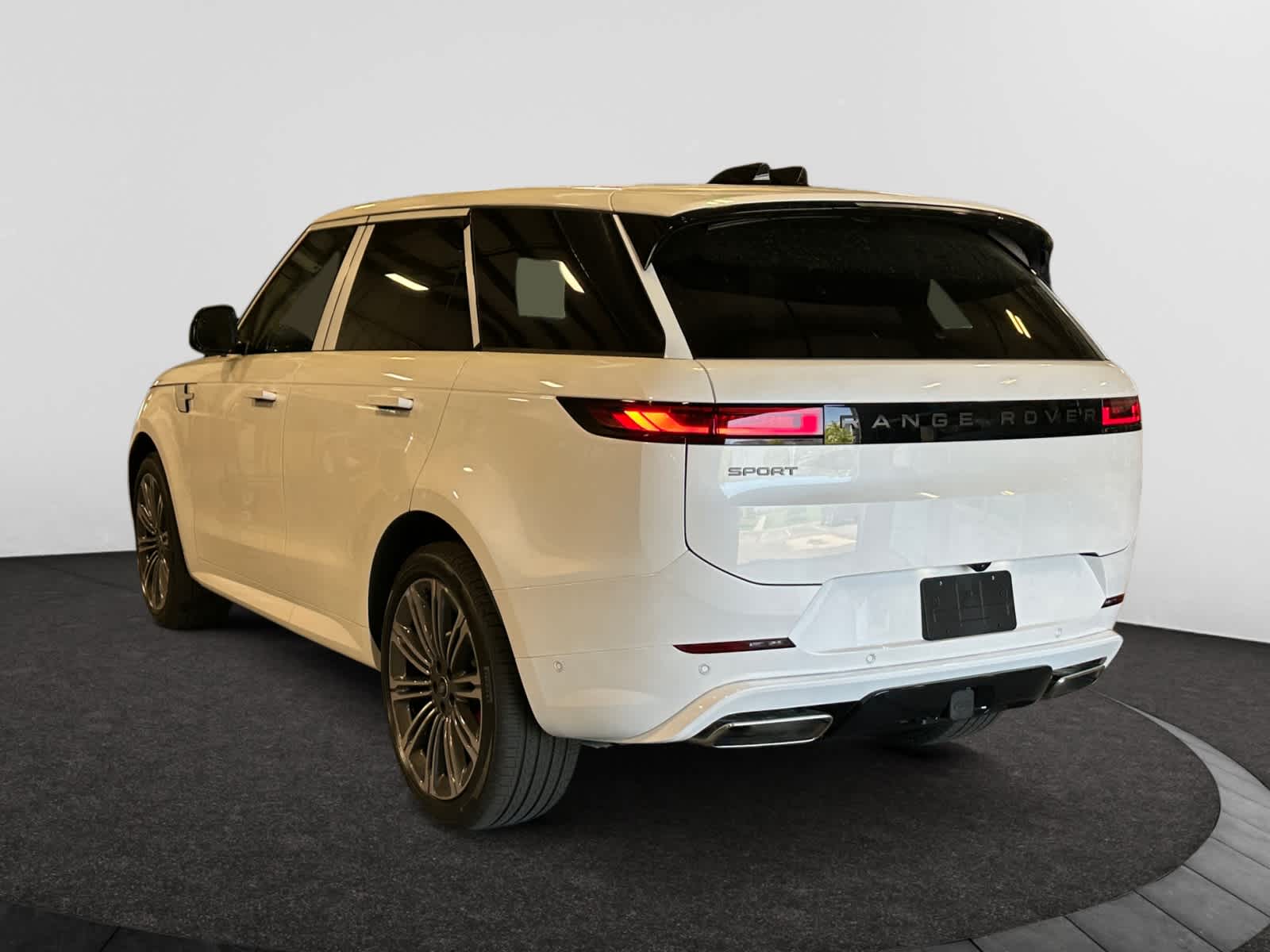 new 2025 Land Rover Range Rover Sport car, priced at $108,910