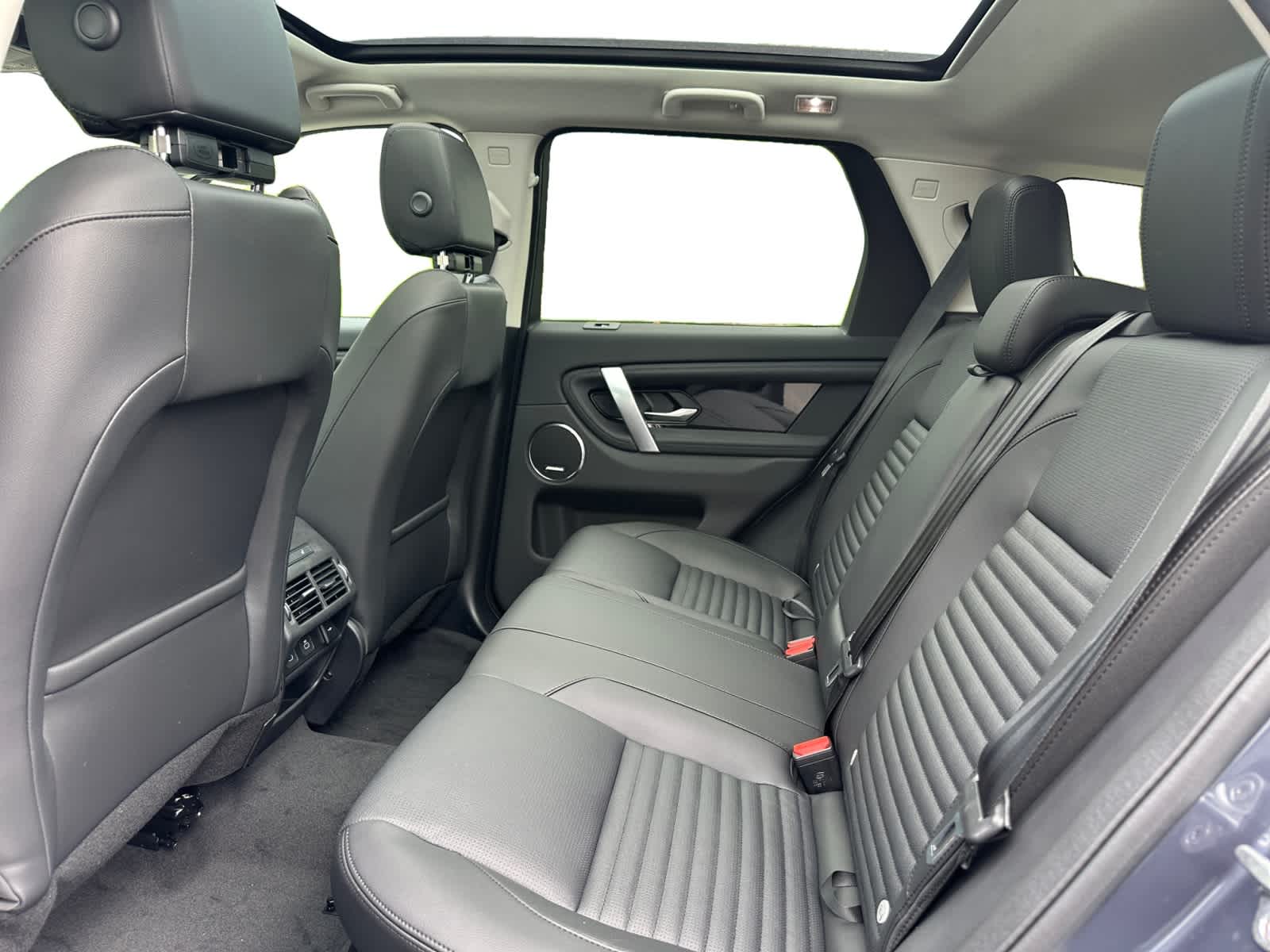 new 2025 Land Rover Discovery Sport car, priced at $55,458
