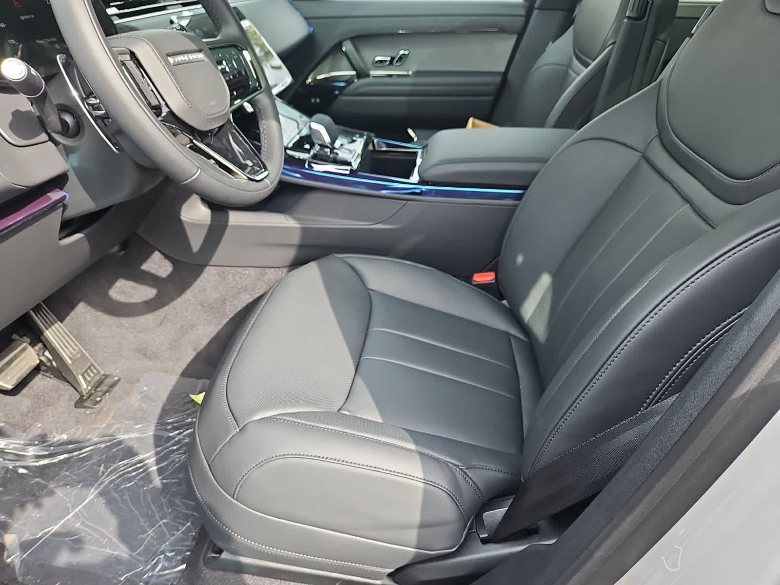 new 2025 Land Rover Range Rover Sport car, priced at $106,935