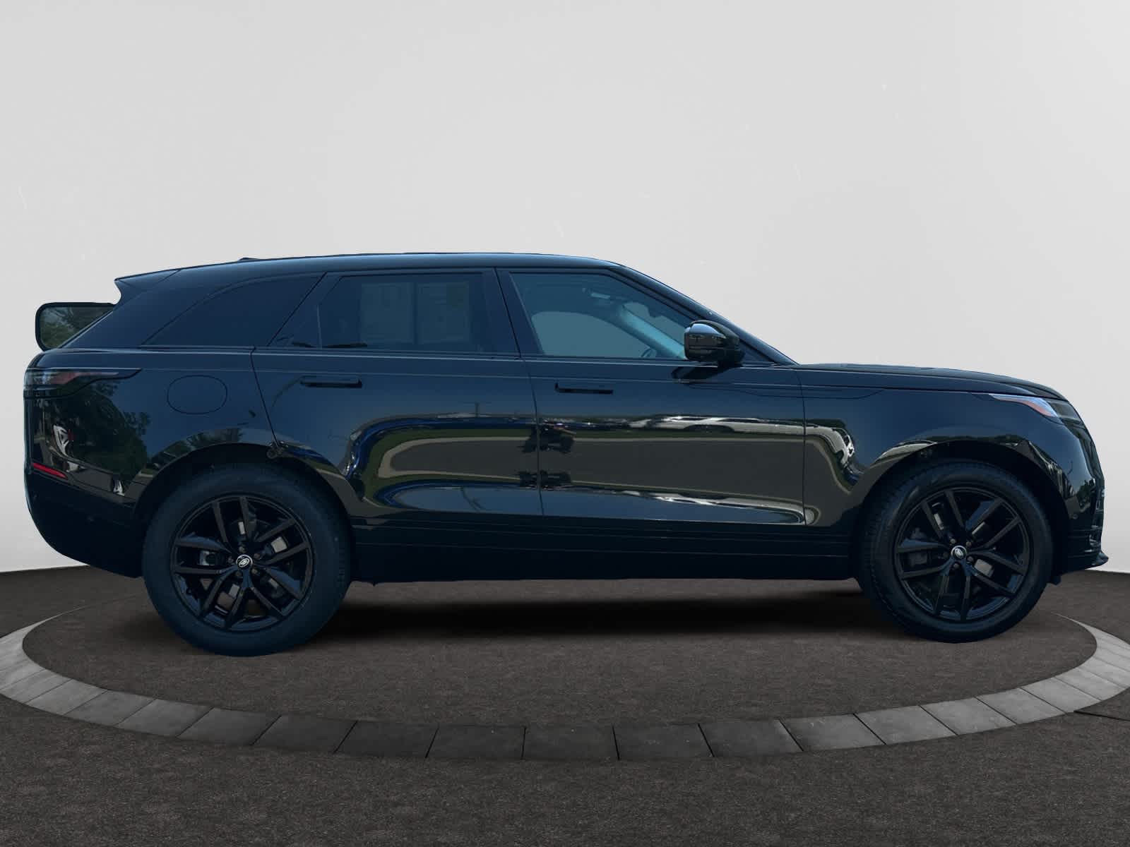 used 2025 Land Rover Range Rover Velar car, priced at $55,998