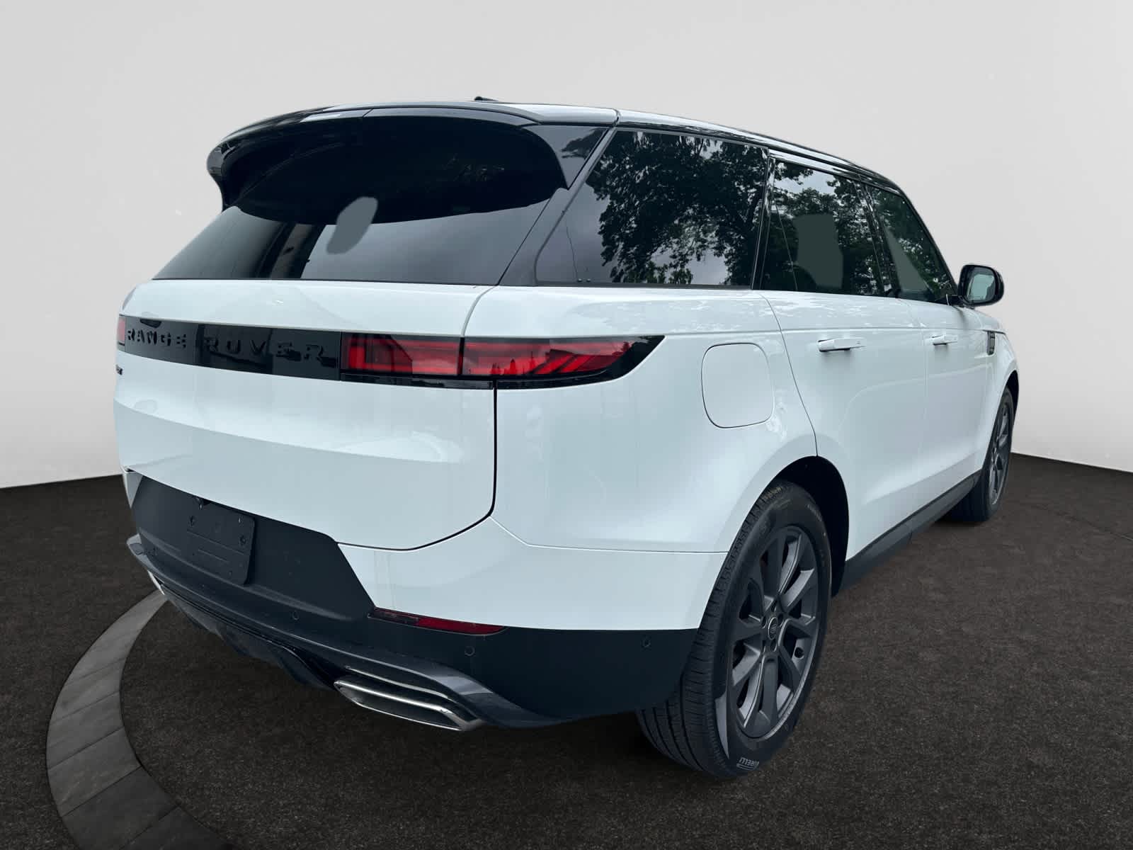 new 2025 Land Rover Range Rover Sport car, priced at $92,265