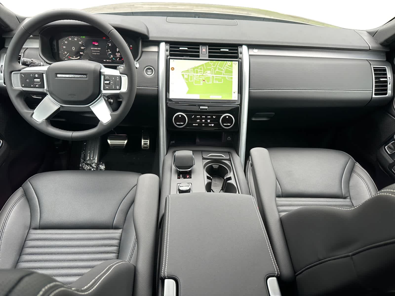 new 2025 Land Rover Discovery car, priced at $73,118