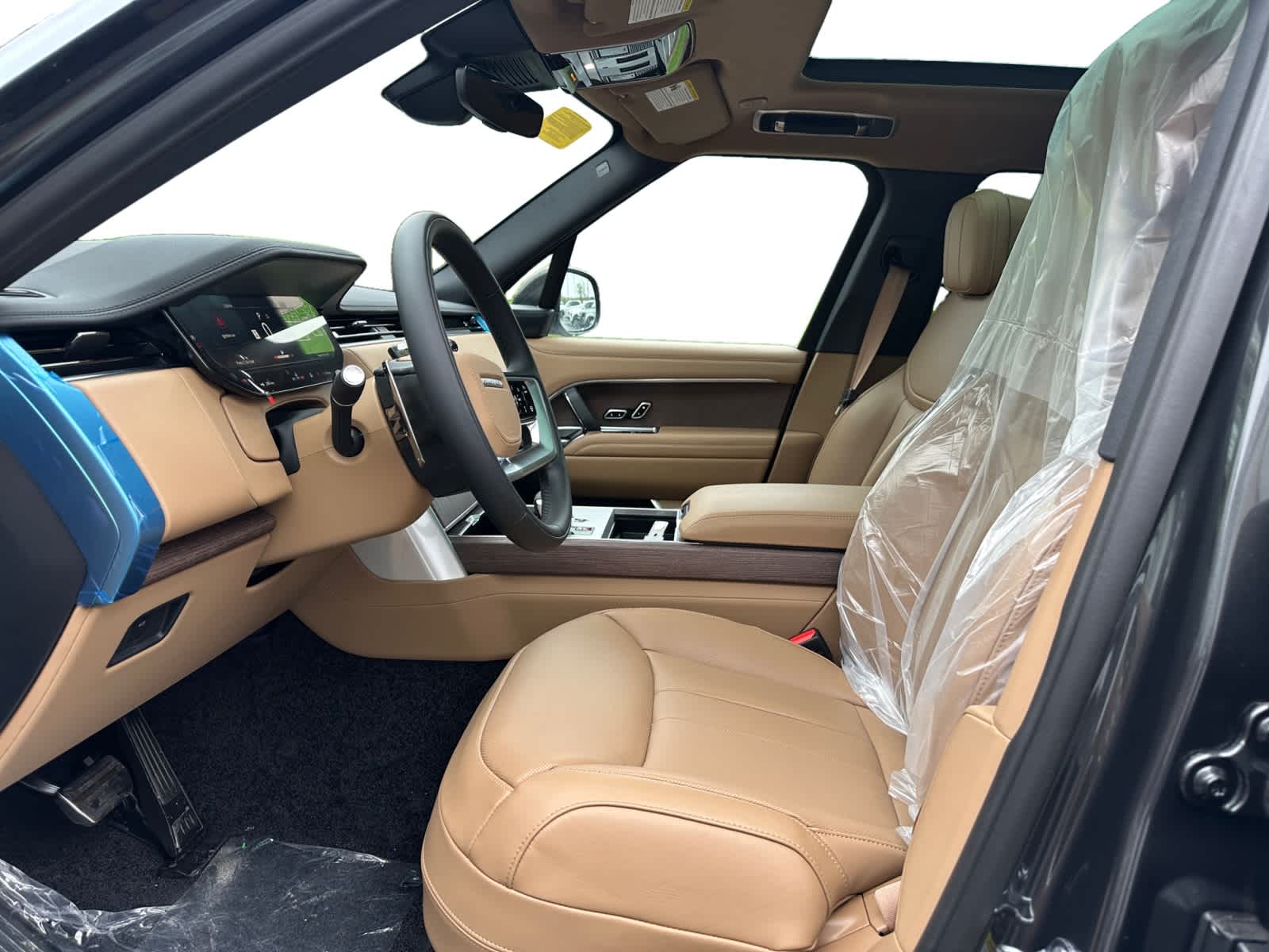 new 2025 Land Rover Range Rover car, priced at $144,600