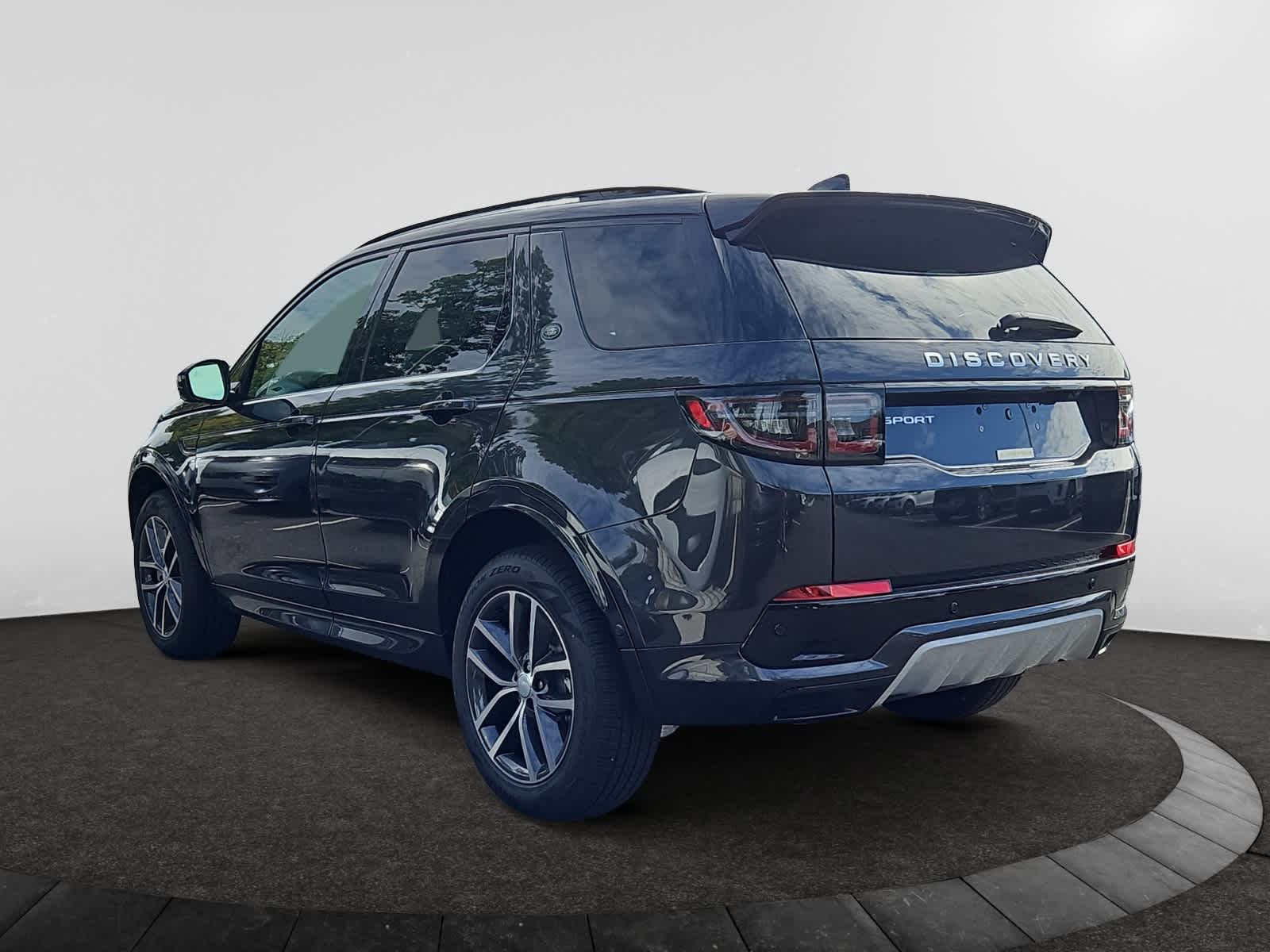 new 2025 Land Rover Discovery Sport car, priced at $55,448