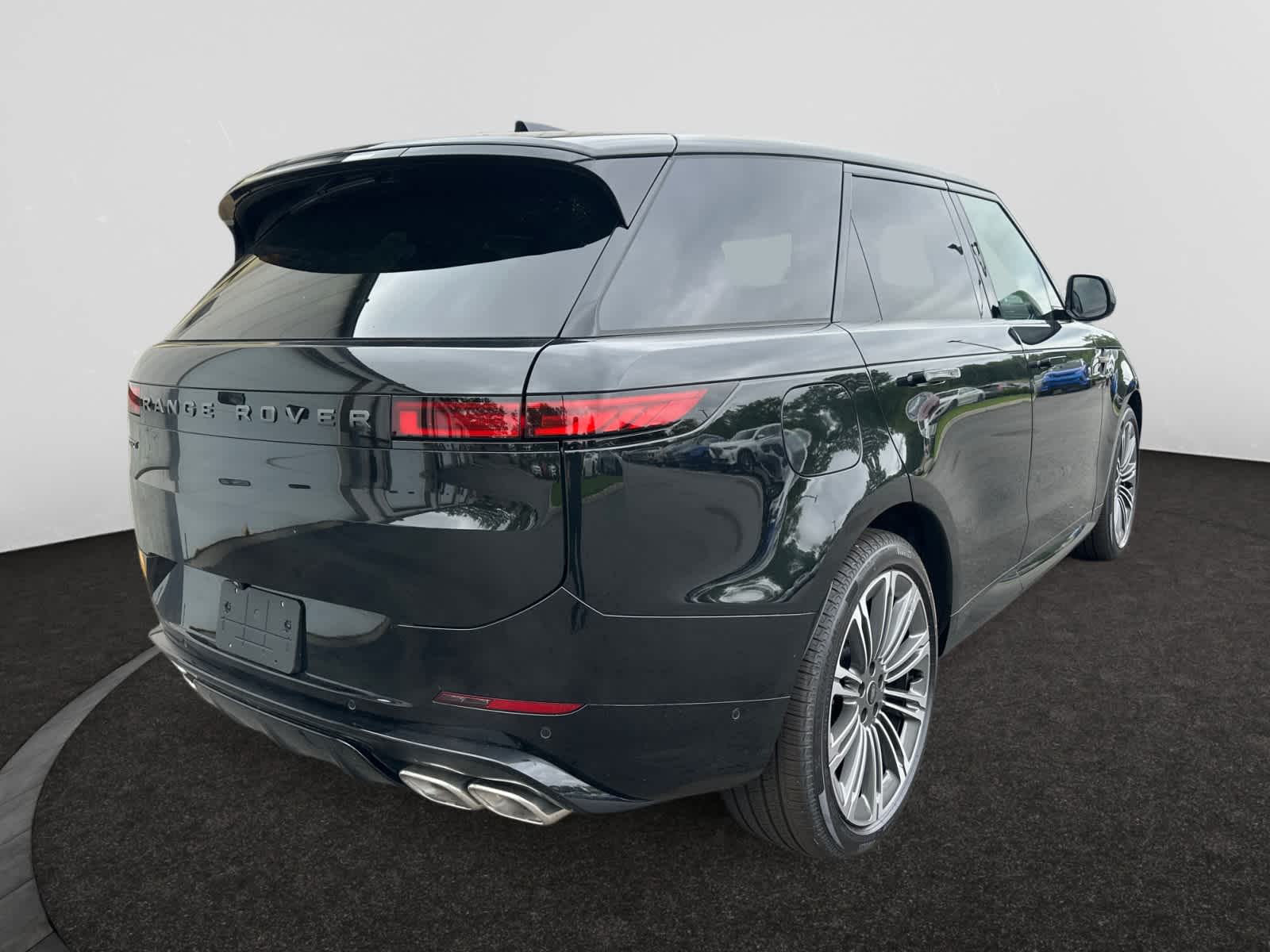 new 2025 Land Rover Range Rover Sport car, priced at $121,905