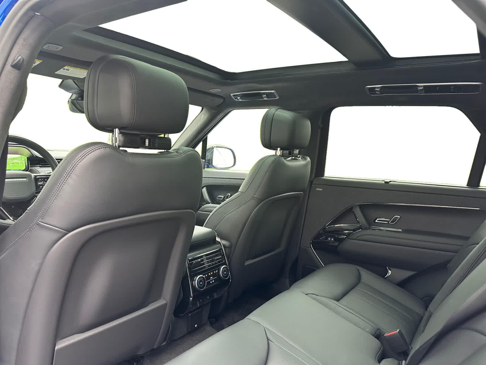 new 2025 Land Rover Range Rover Sport car, priced at $137,300