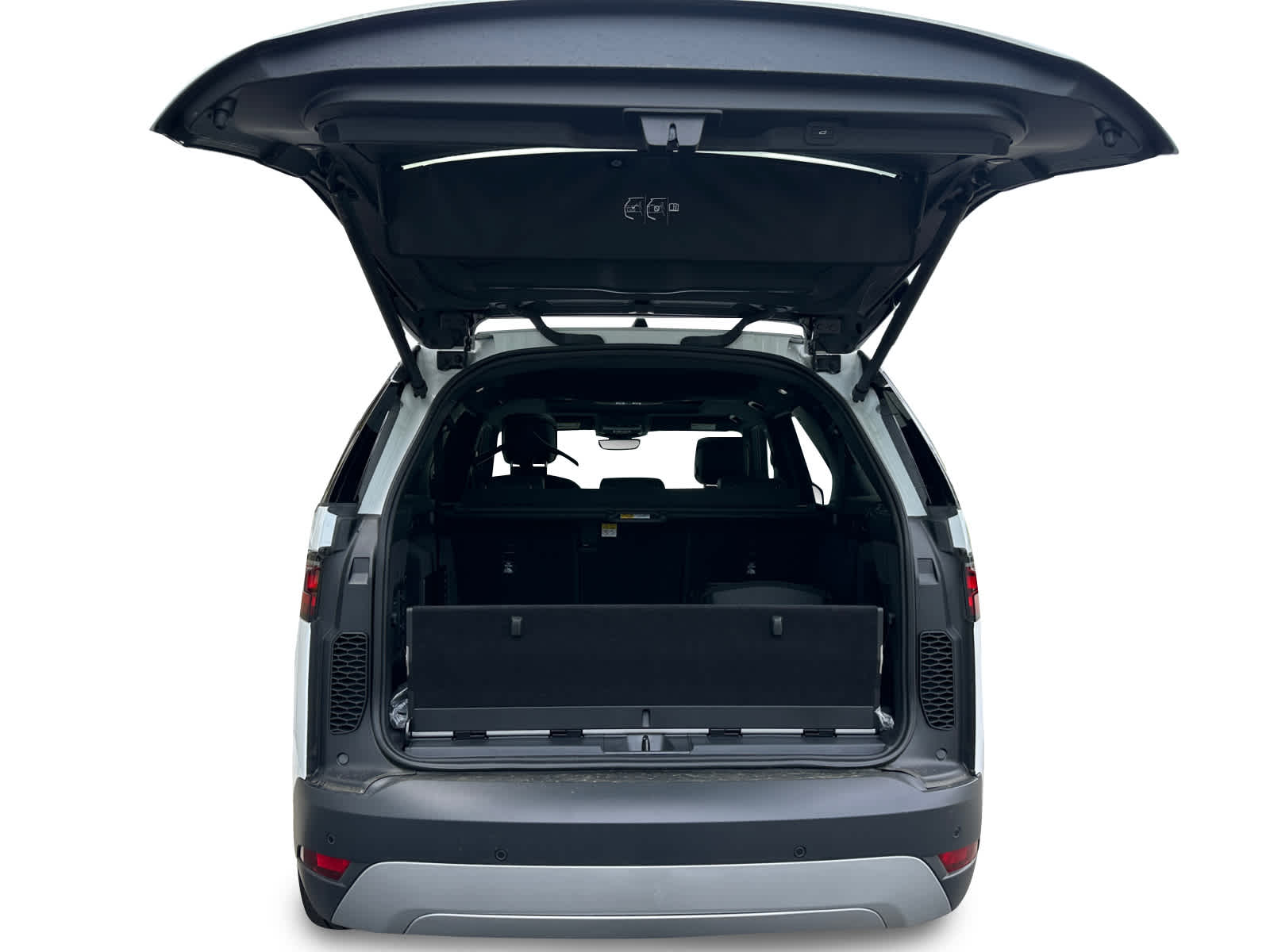 new 2025 Land Rover Discovery car, priced at $69,228