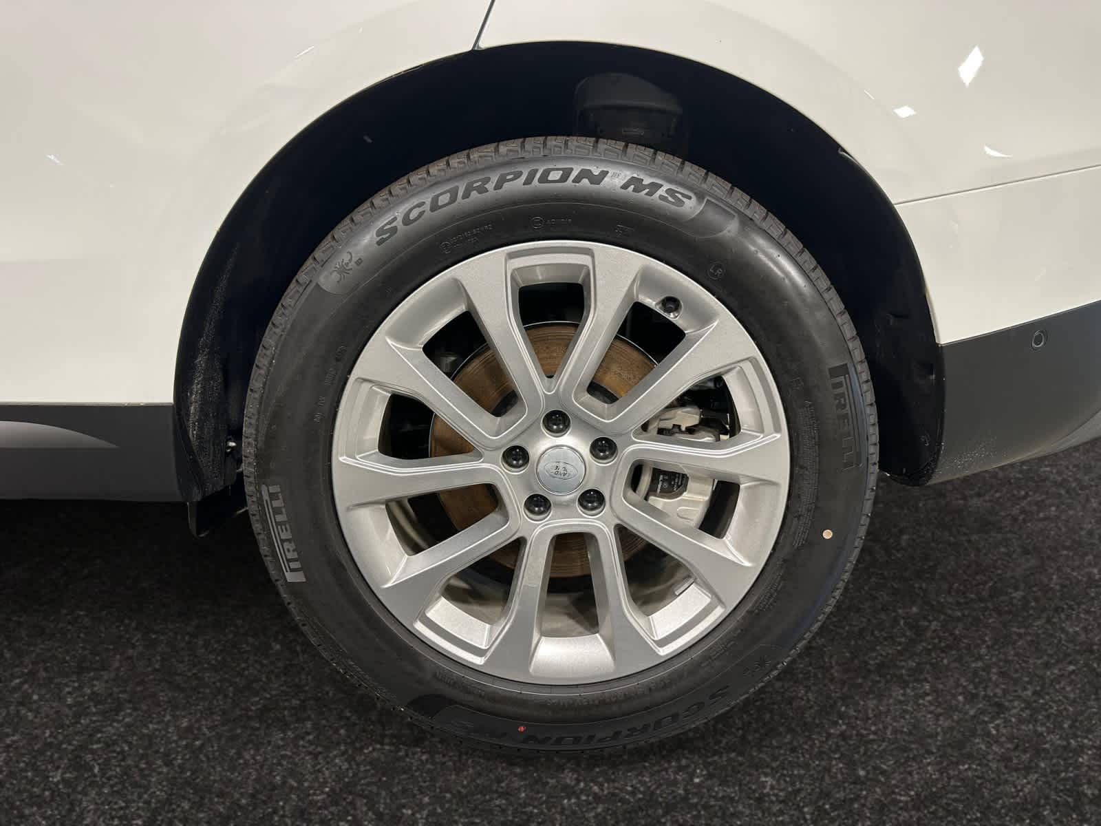 new 2025 Land Rover Range Rover Sport car, priced at $89,150
