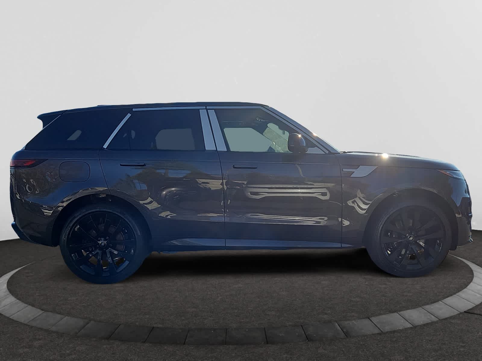 new 2025 Land Rover Range Rover Sport car, priced at $104,720