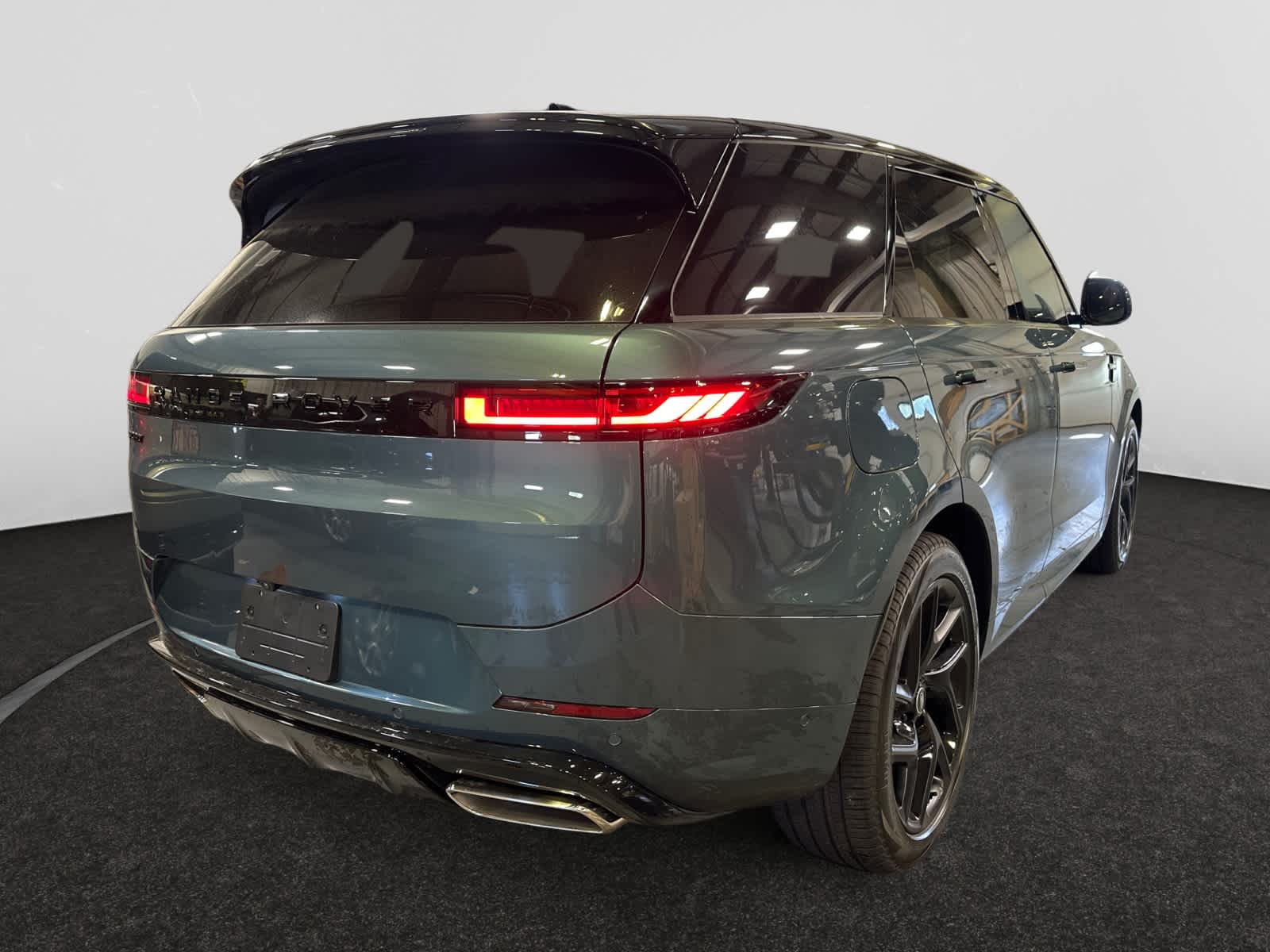 new 2025 Land Rover Range Rover Sport car, priced at $105,765