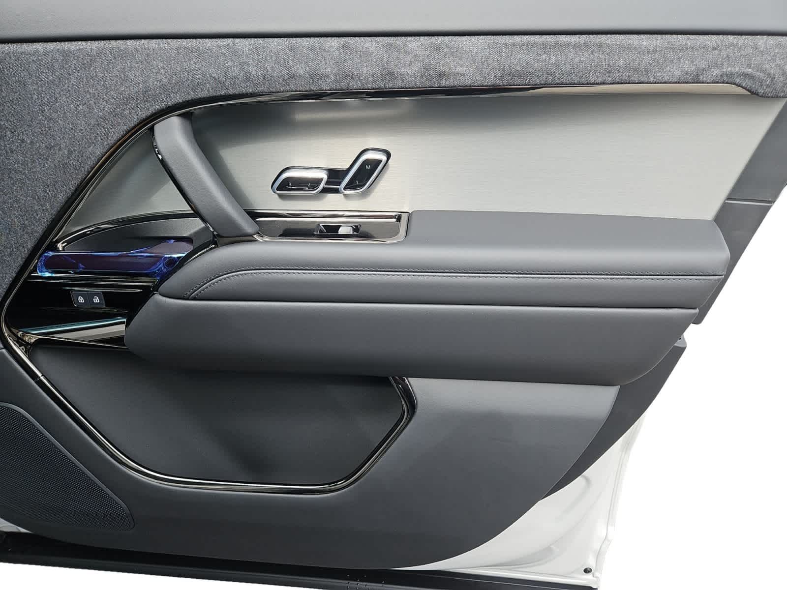 new 2025 Land Rover Range Rover Sport car, priced at $106,935