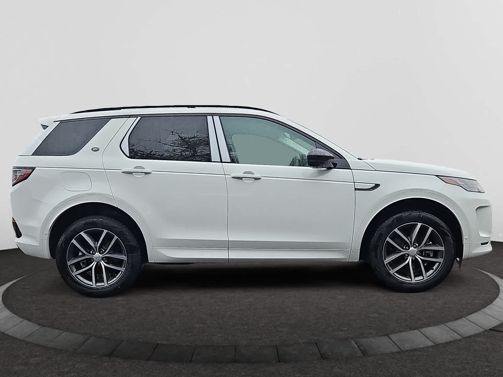 new 2025 Land Rover Discovery Sport car, priced at $54,123