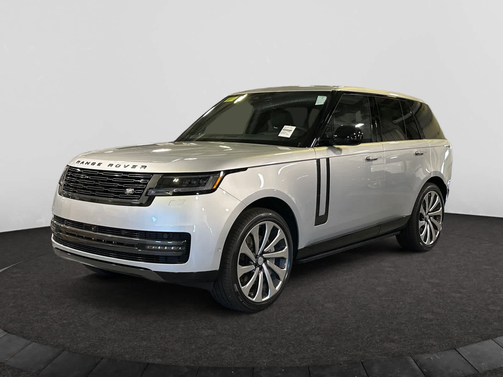 new 2025 Land Rover Range Rover car, priced at $155,610