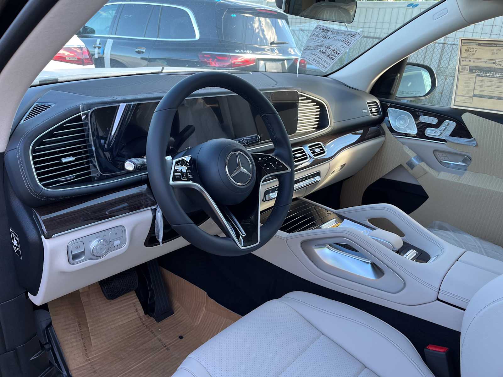 new 2026 Mercedes-Benz GLS 450 car