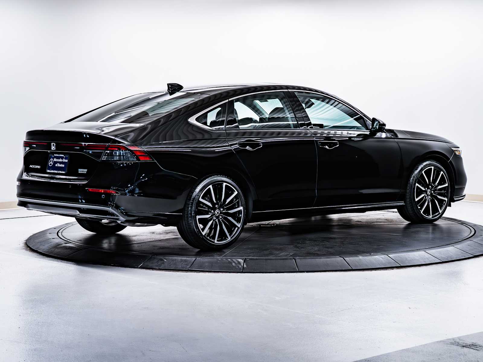 used 2024 Honda Accord Hybrid car, priced at $33,998