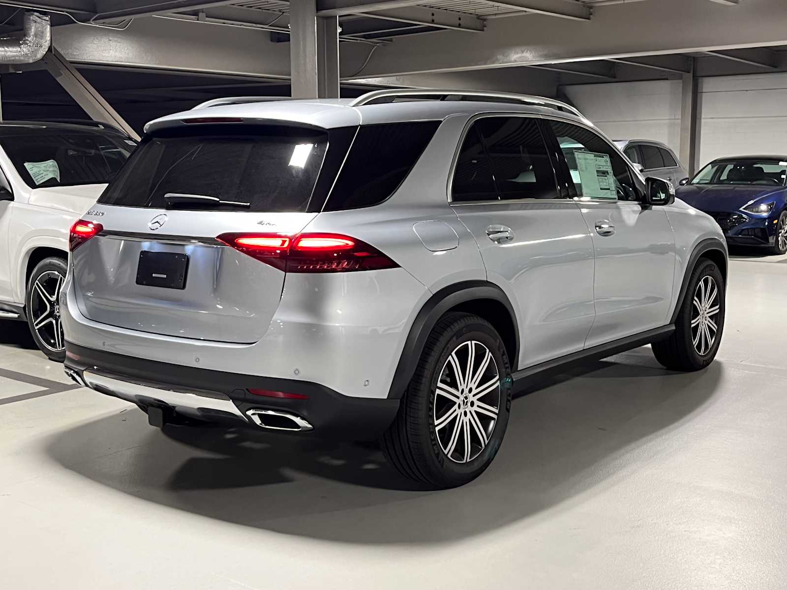 new 2025 Mercedes-Benz GLE 350 car