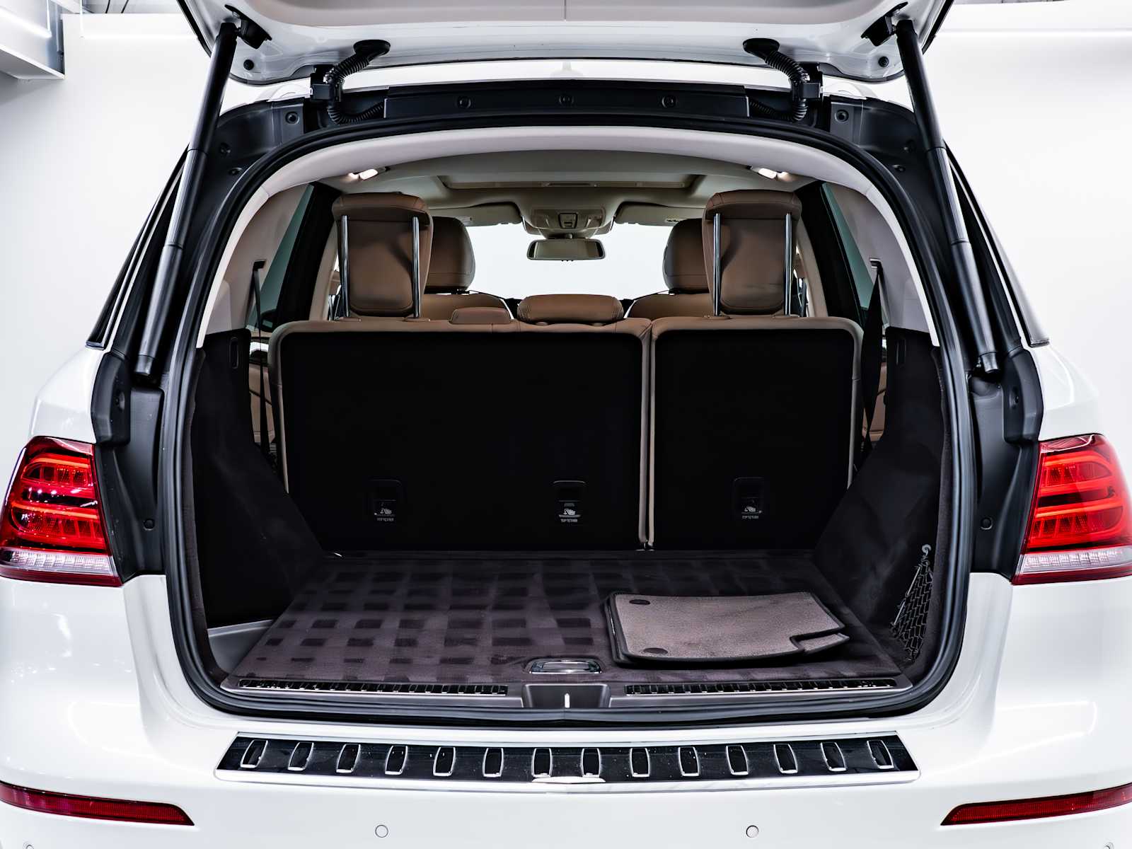 used 2018 Mercedes-Benz GLE 350 car, priced at $24,998