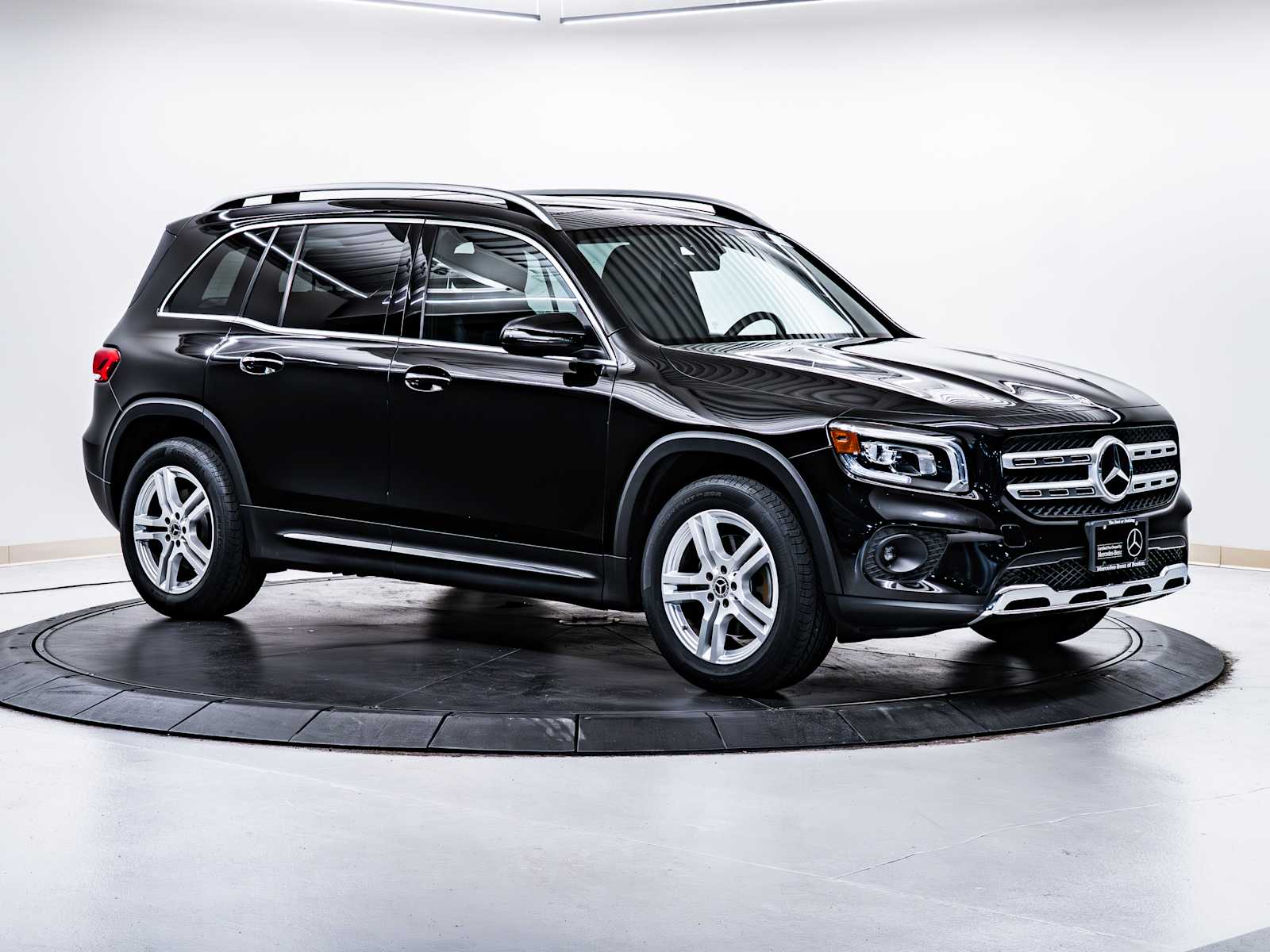 used 2020 Mercedes-Benz GLB 250 car, priced at $25,998