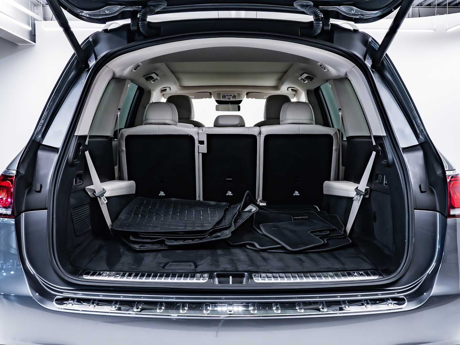 used 2023 Mercedes-Benz GLS 450 car, priced at $63,998