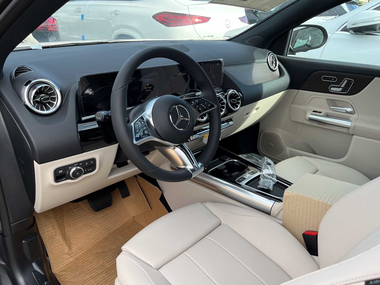 new 2026 Mercedes-Benz GLA 250 car