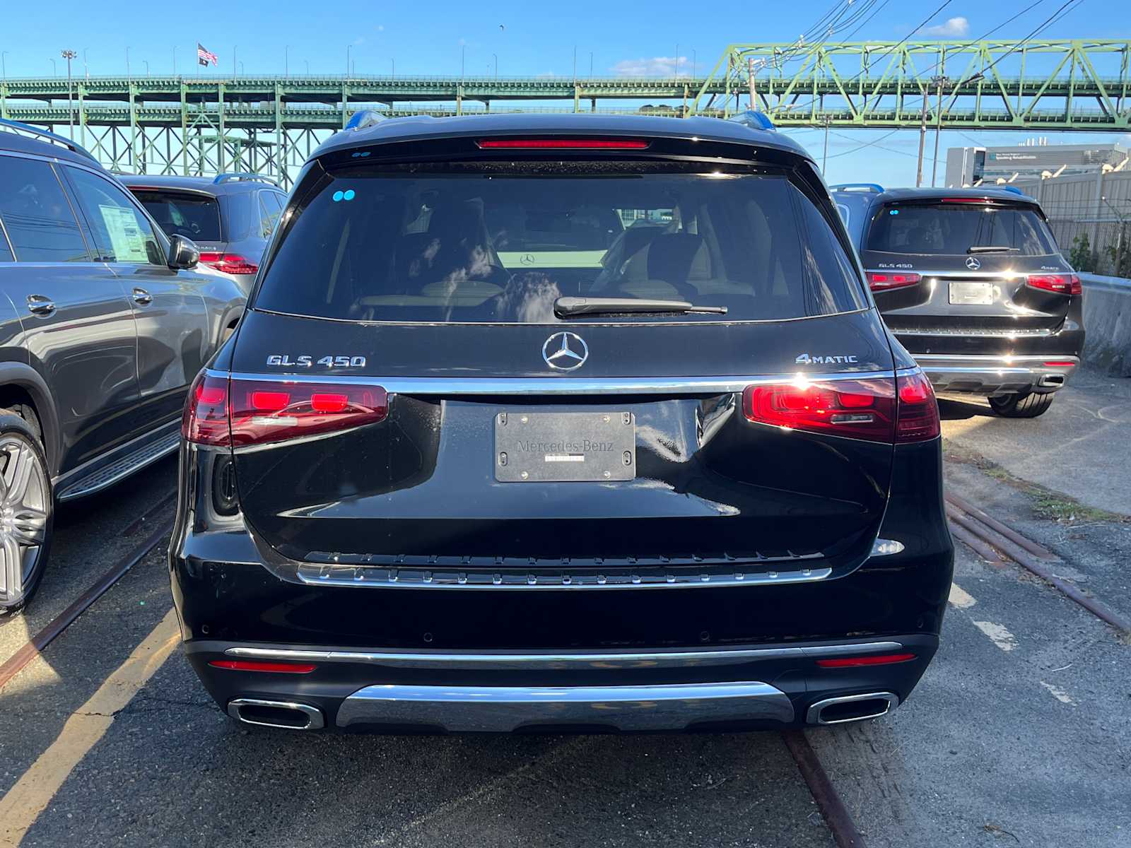 new 2026 Mercedes-Benz GLS 450 car