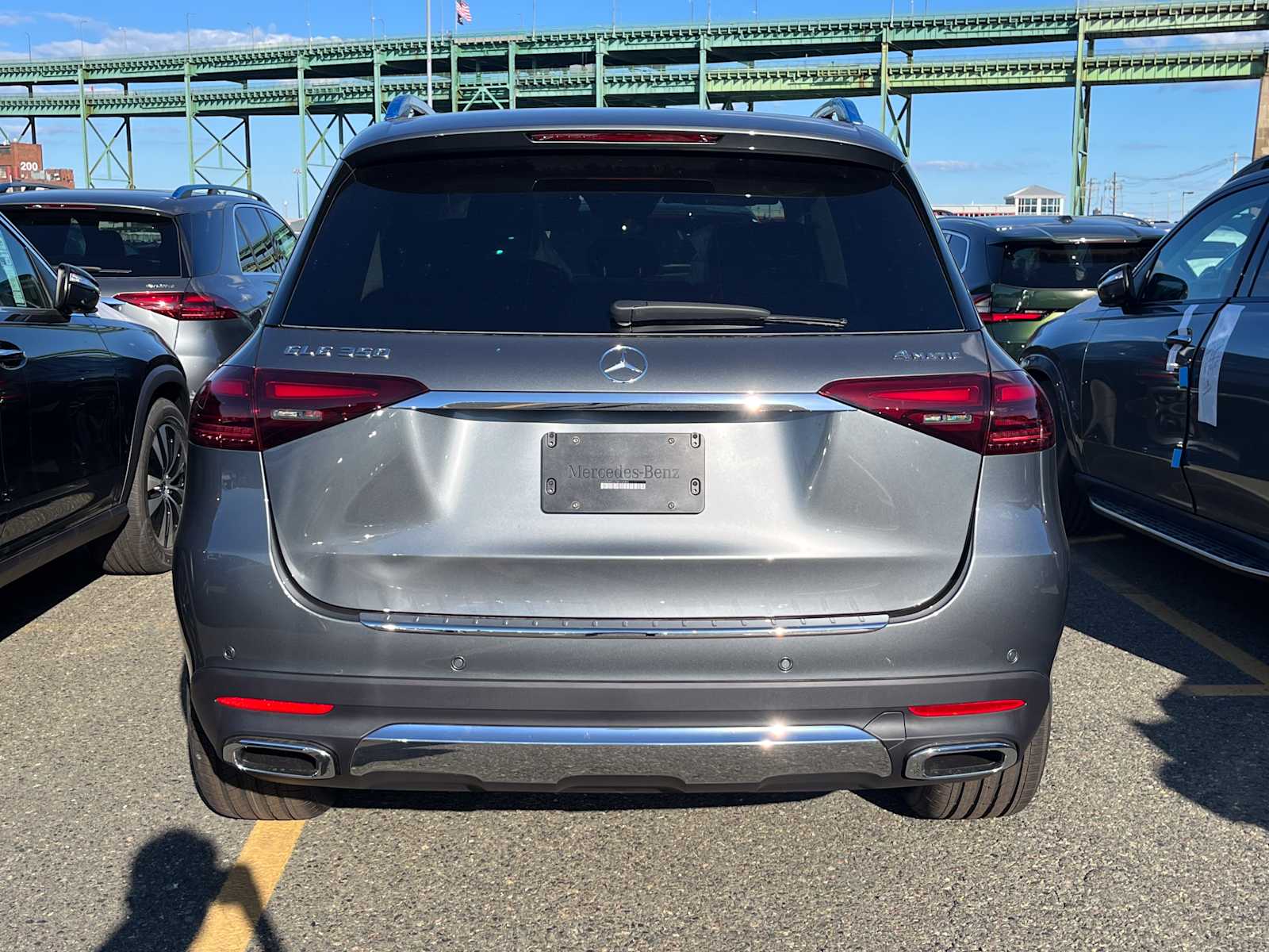 new 2026 Mercedes-Benz GLE 350 car