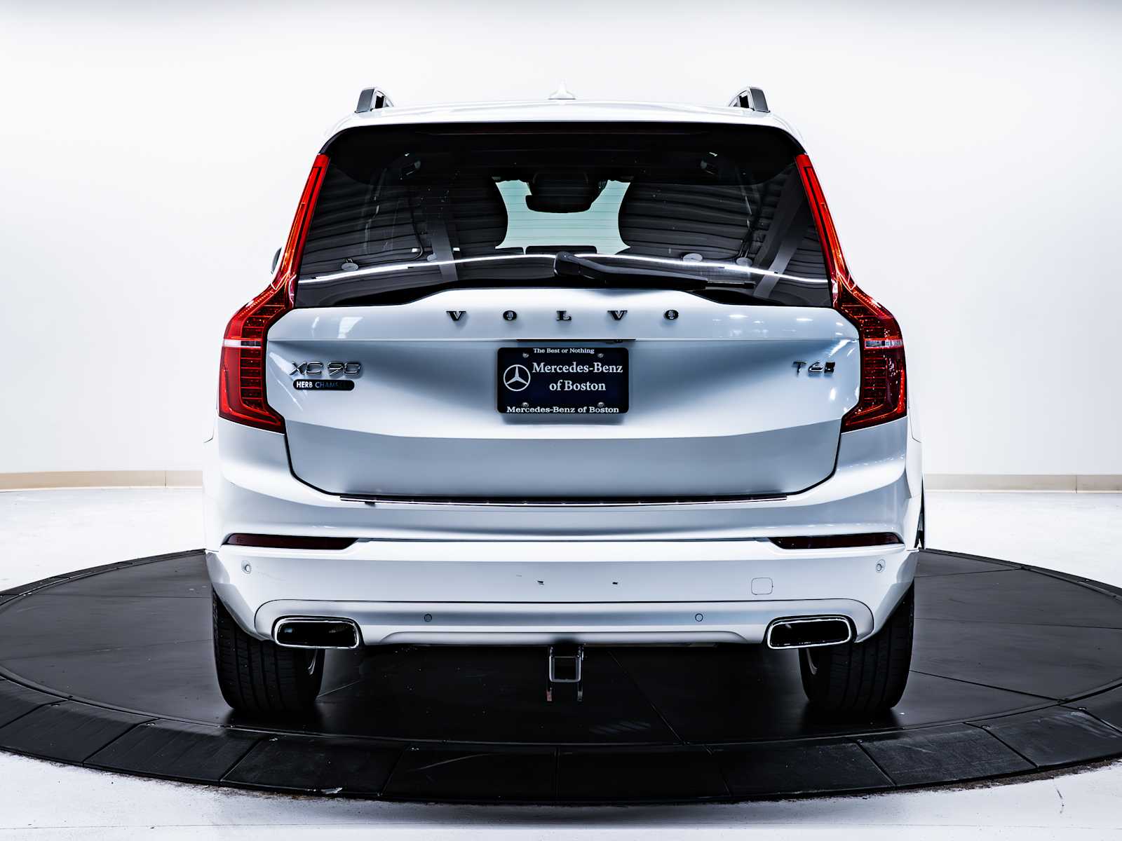 used 2016 Volvo XC90 car, priced at $15,998