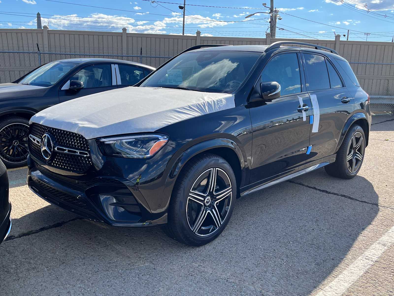 new 2025 Mercedes-Benz GLE 450 car