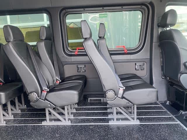 new 2024 Mercedes-Benz Sprinter 3500 car