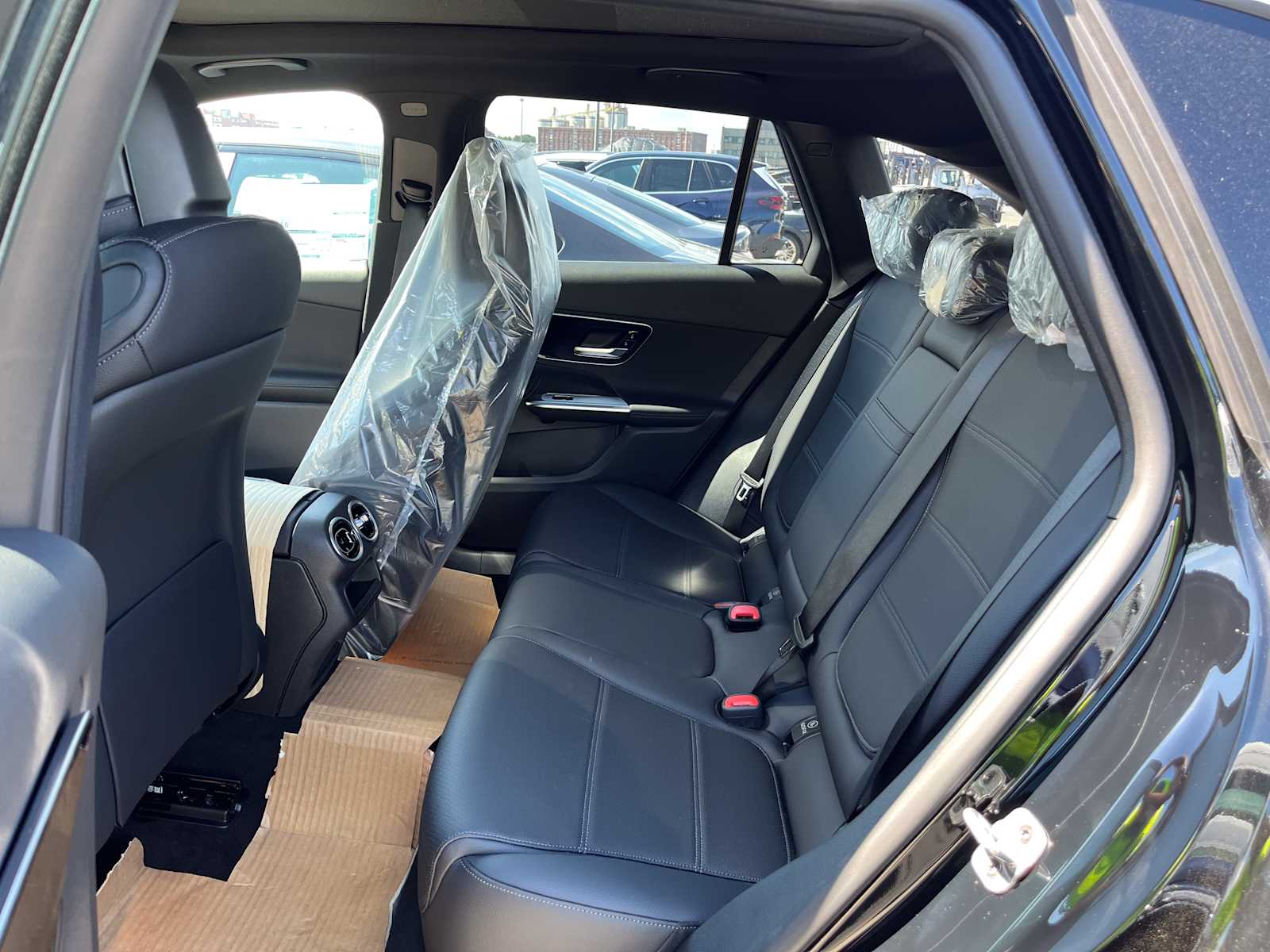 new 2026 Mercedes-Benz GLC 350e Plug-In Hybrid car