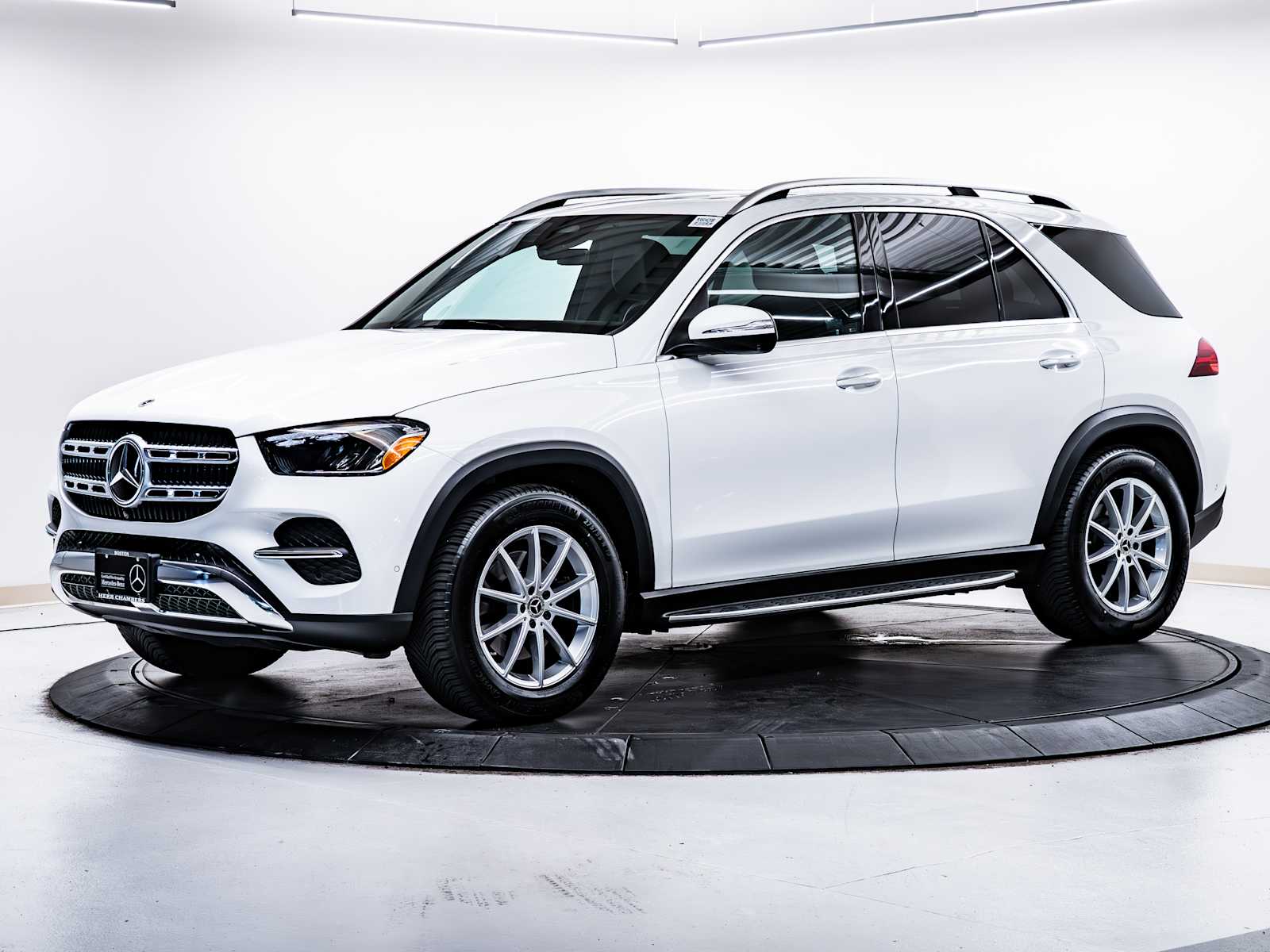 used 2024 Mercedes-Benz GLE 350 car, priced at $56,998