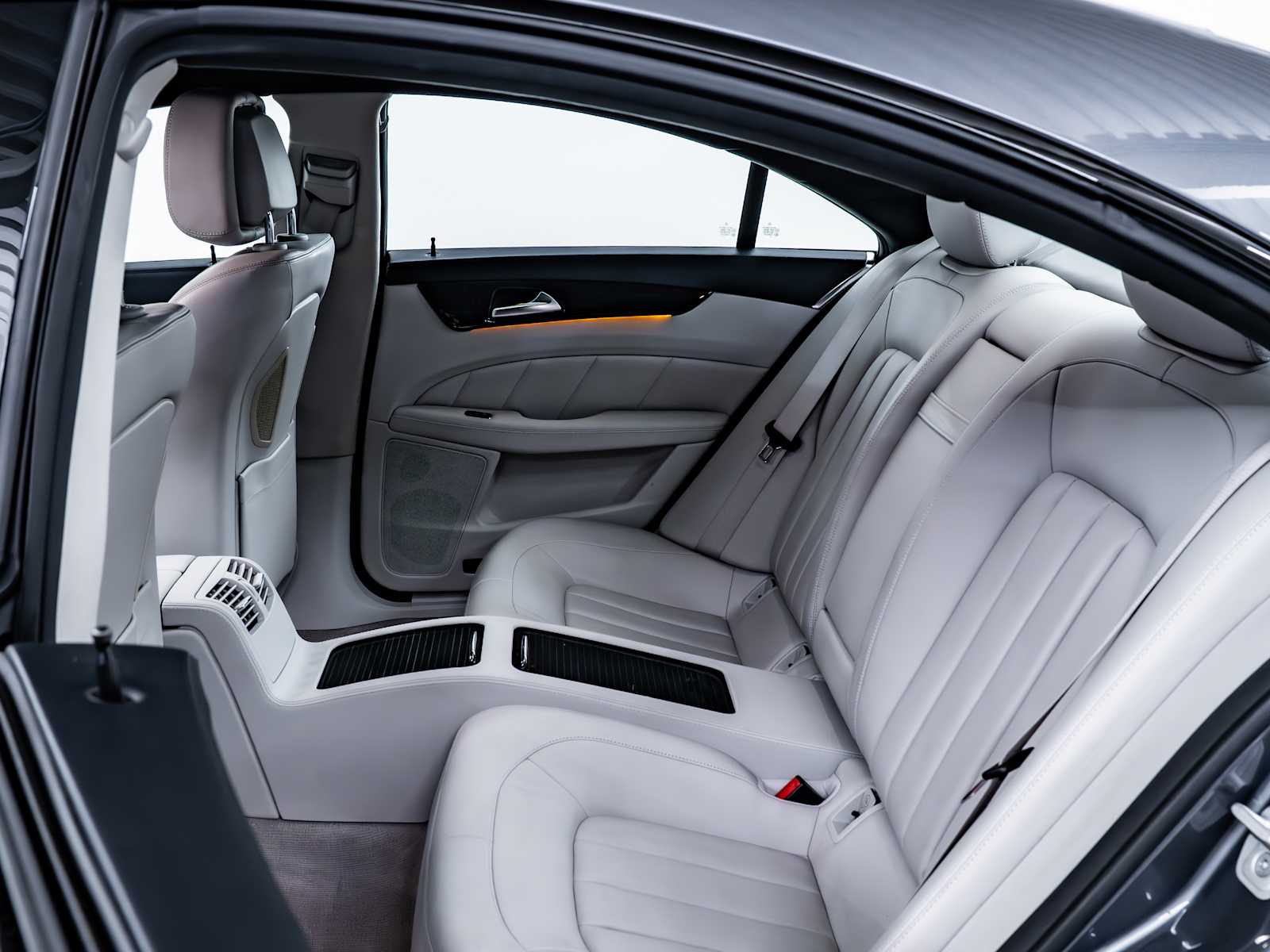 used 2018 Mercedes-Benz CLS 550 car, priced at $25,998