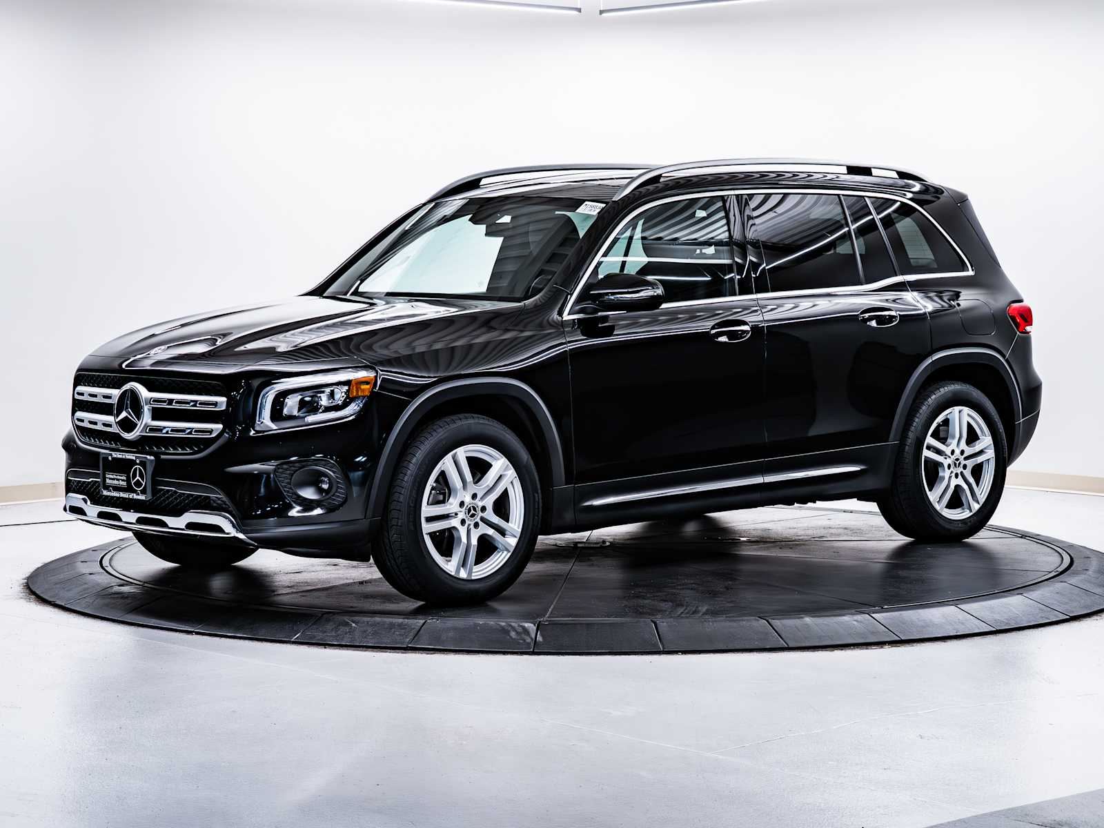 used 2020 Mercedes-Benz GLB 250 car, priced at $25,198