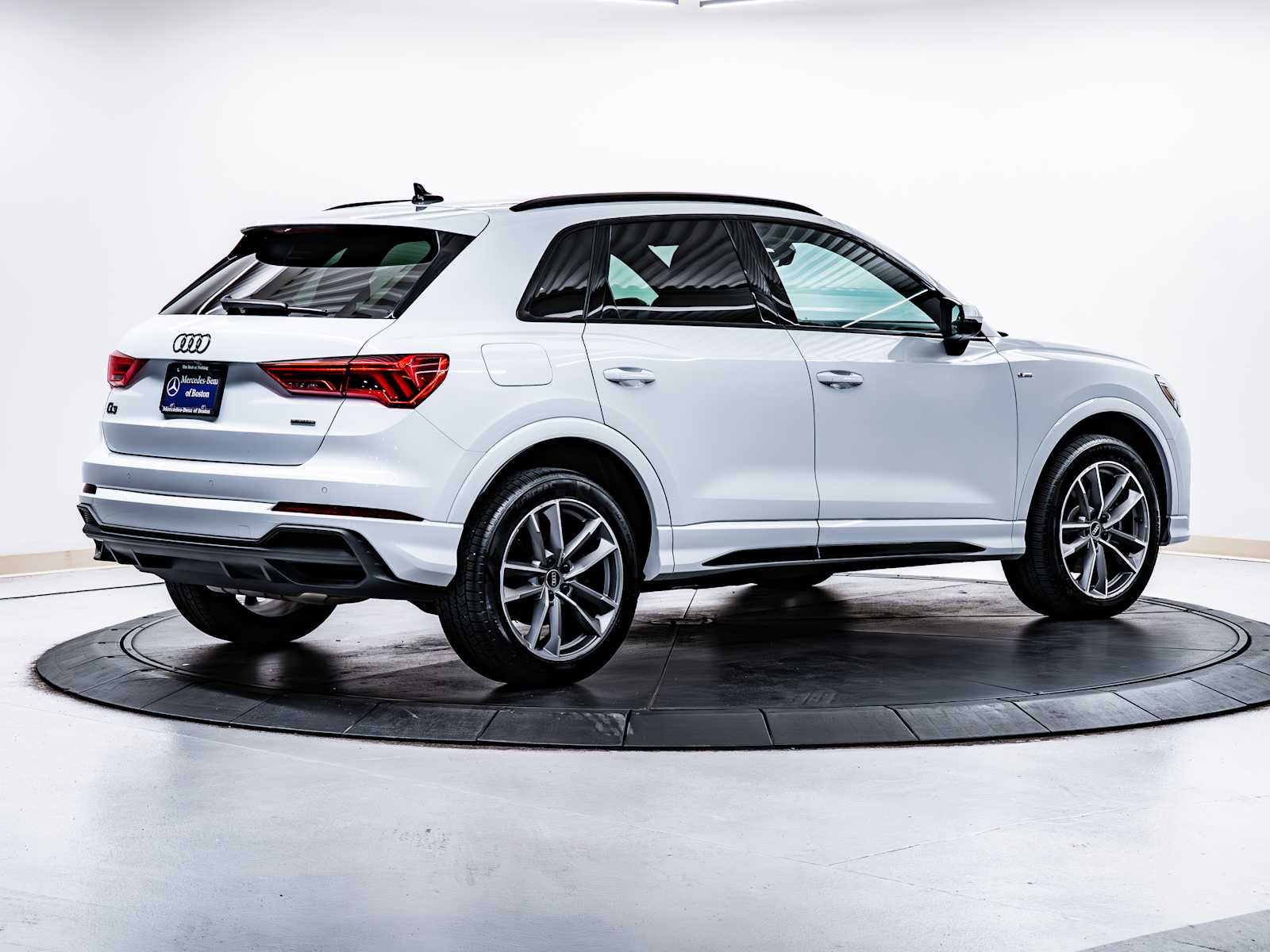 used 2022 Audi Q3 car, priced at $25,498