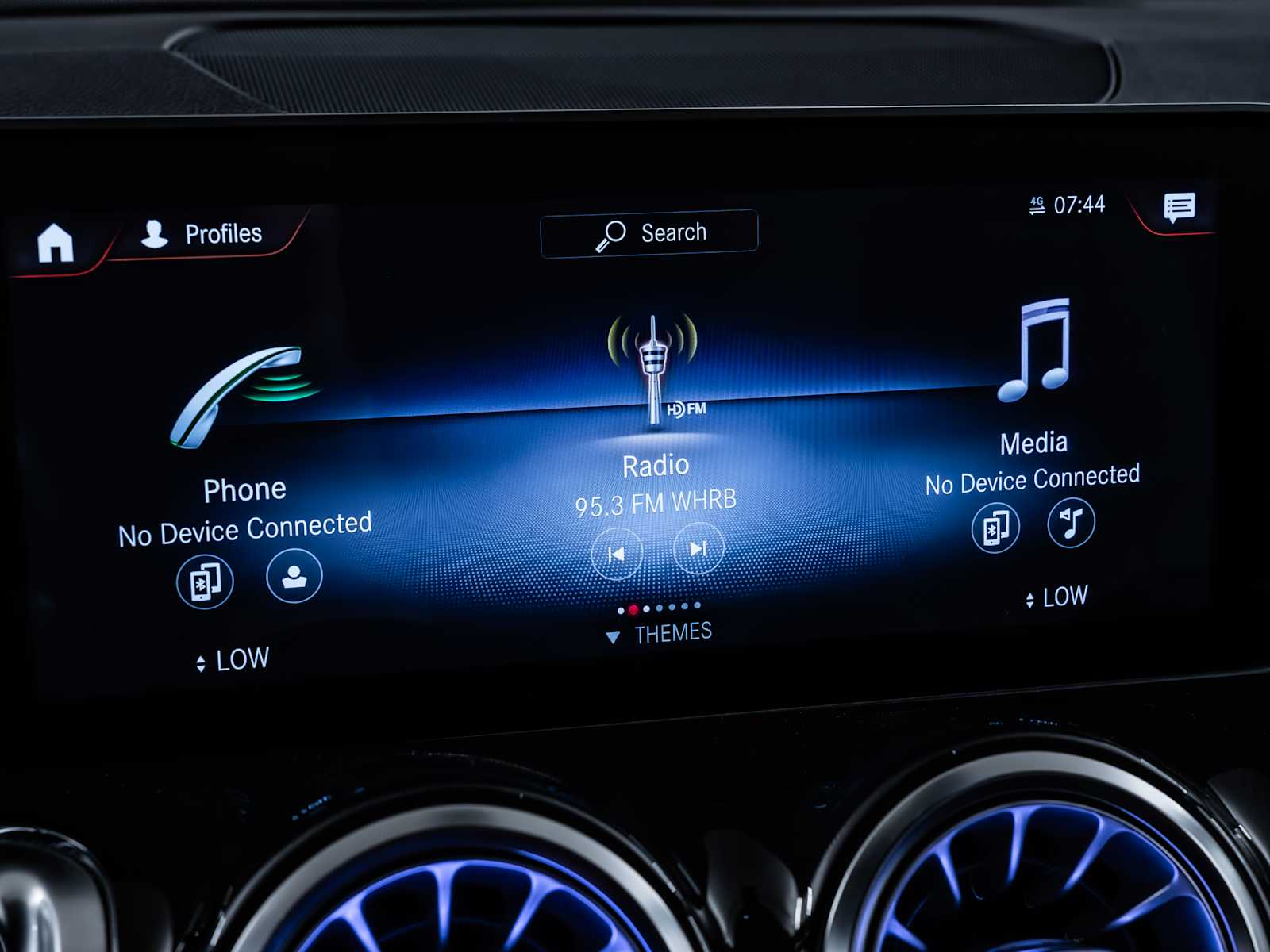 used 2020 Mercedes-Benz GLB 250 car, priced at $25,198
