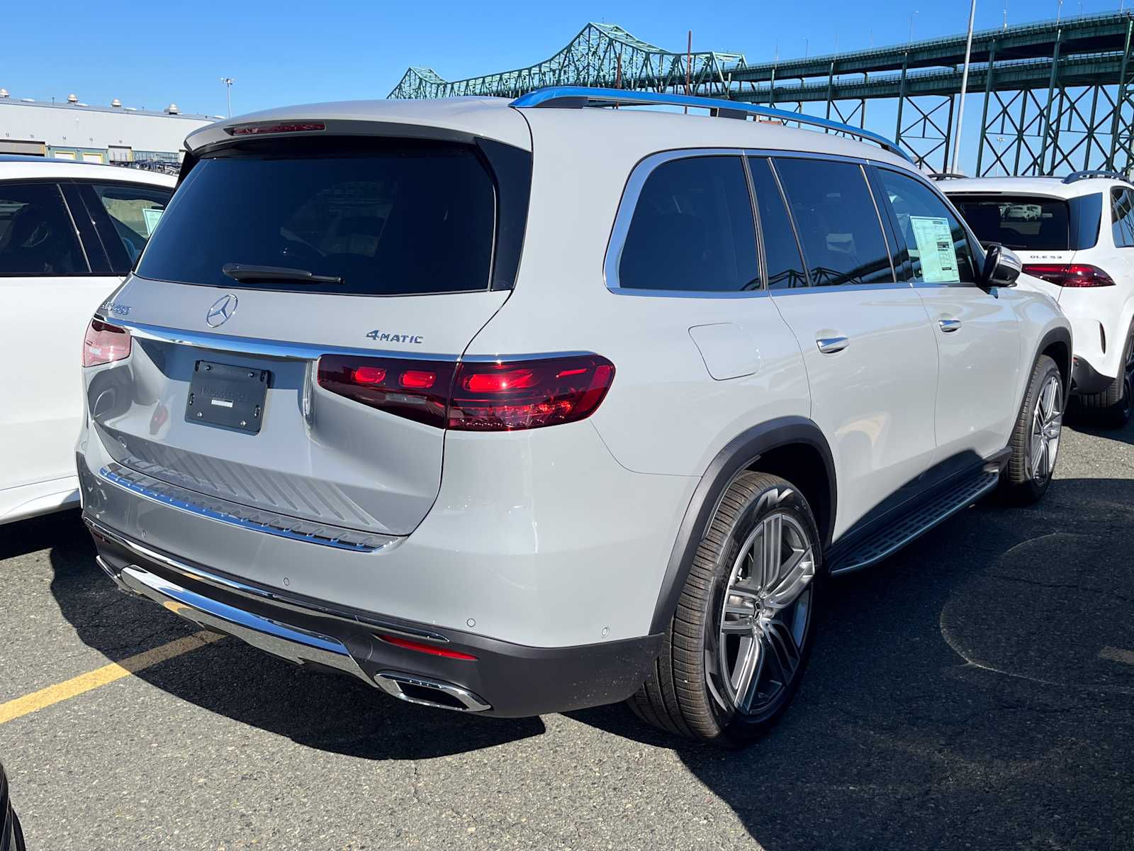 new 2026 Mercedes-Benz GLS 450 car