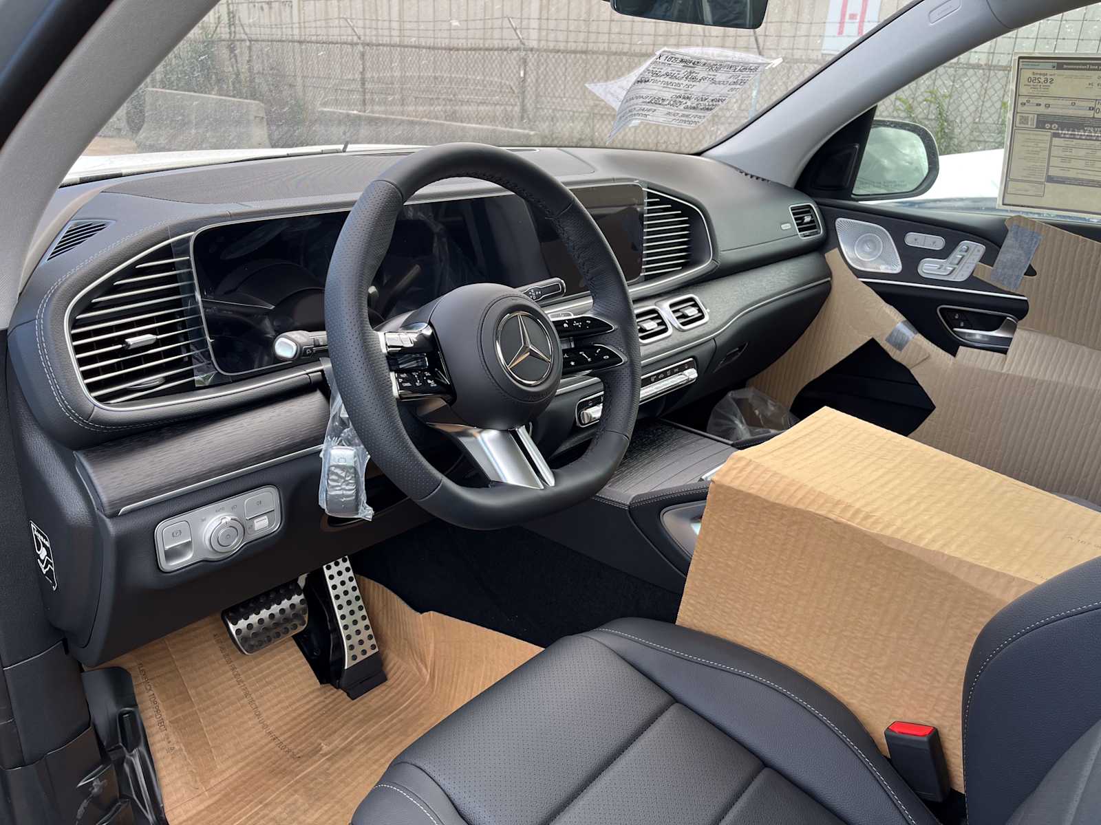 new 2026 Mercedes-Benz GLS 450 car