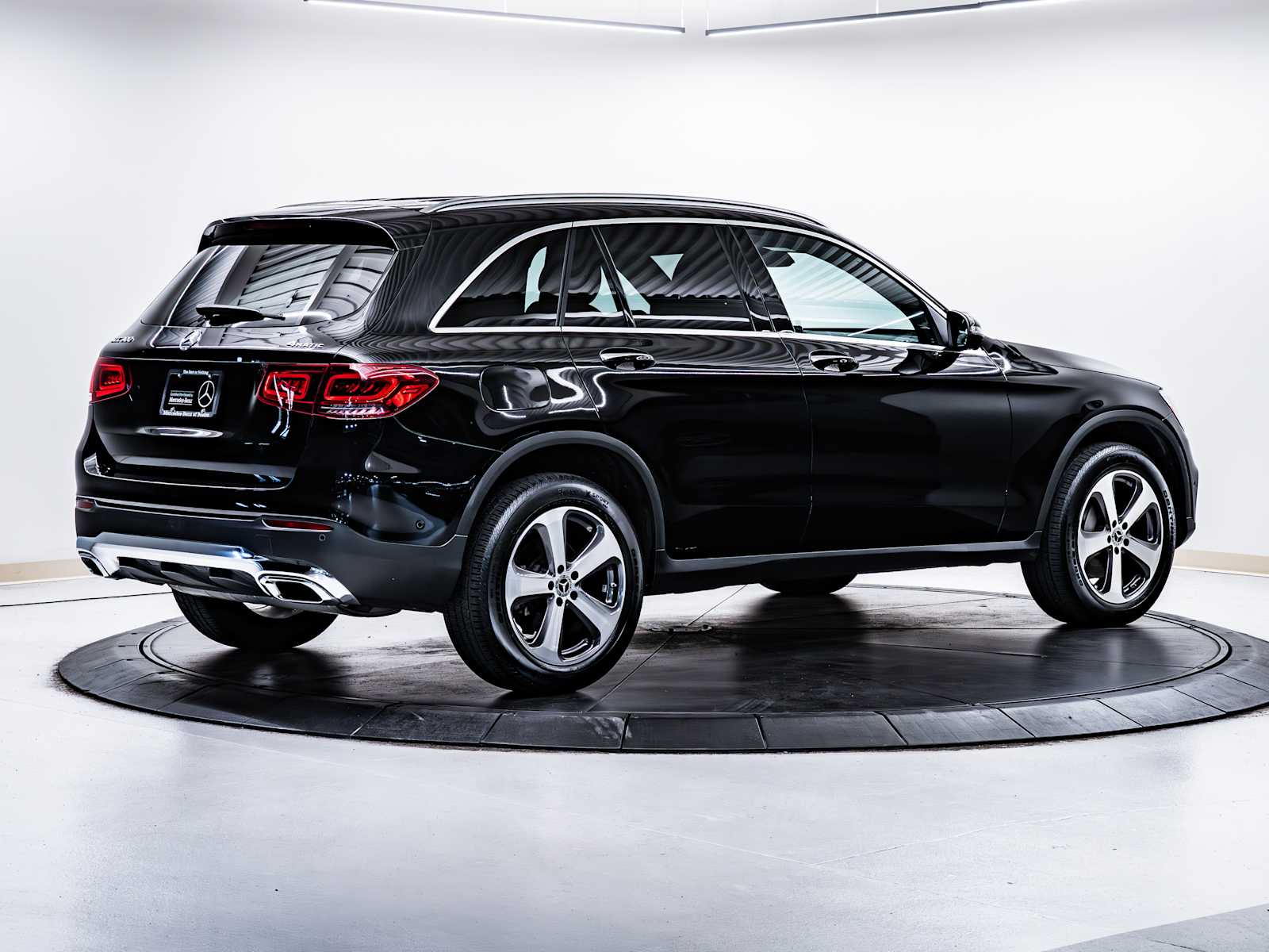 used 2022 Mercedes-Benz GLC 300 car, priced at $36,498