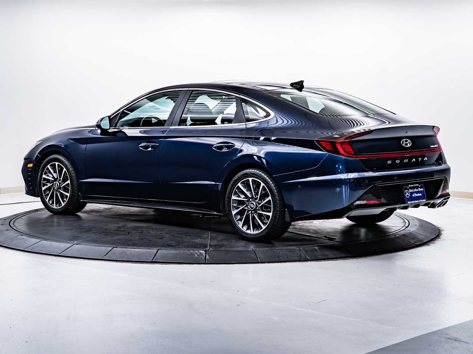 used 2020 Hyundai Sonata car, priced at $17,498
