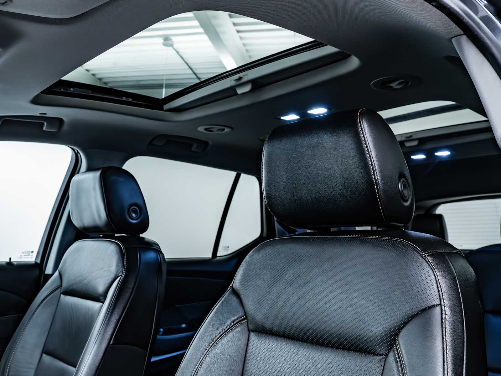 used 2019 Chevrolet Traverse car, priced at $24,398