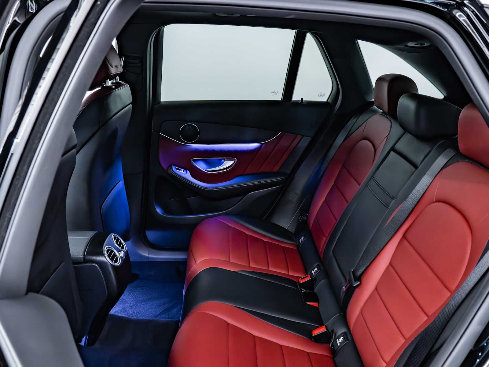 used 2022 Mercedes-Benz GLC 300 car, priced at $34,498